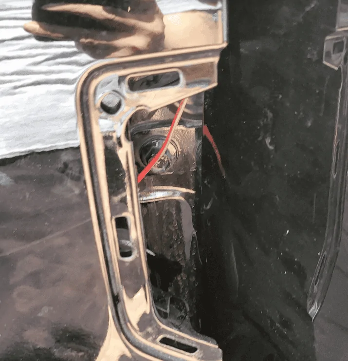 Ford Bronco Sport Transceiver Installation thread  (Ham, CB, GMRS). Radio unit and antenna installation on Bronco Sport 1667868203998