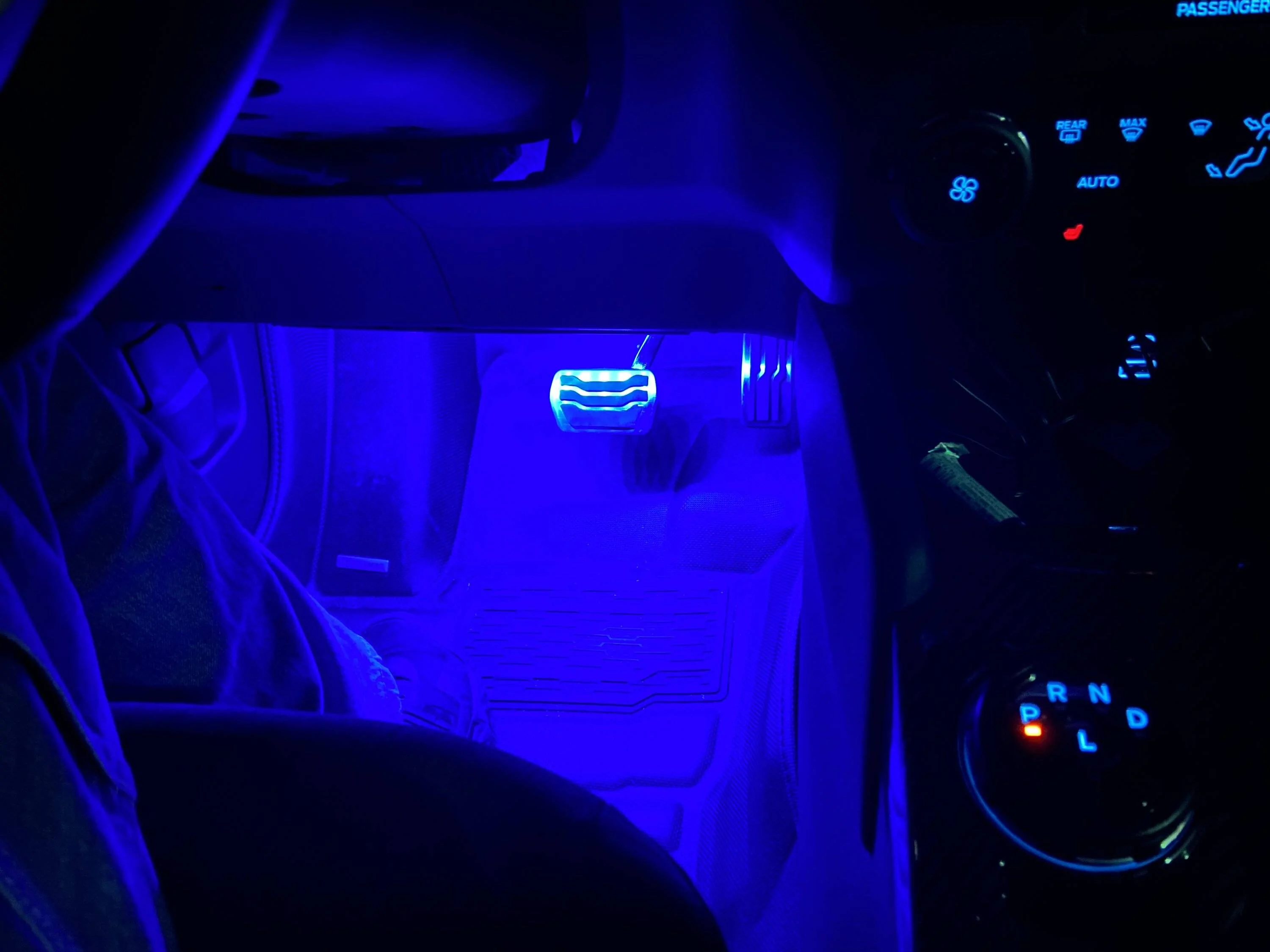 Ford Bronco Sport Added interior ambient lighting 98944AA8-CDA0-4C0A-A42D-A506CA93B9A3