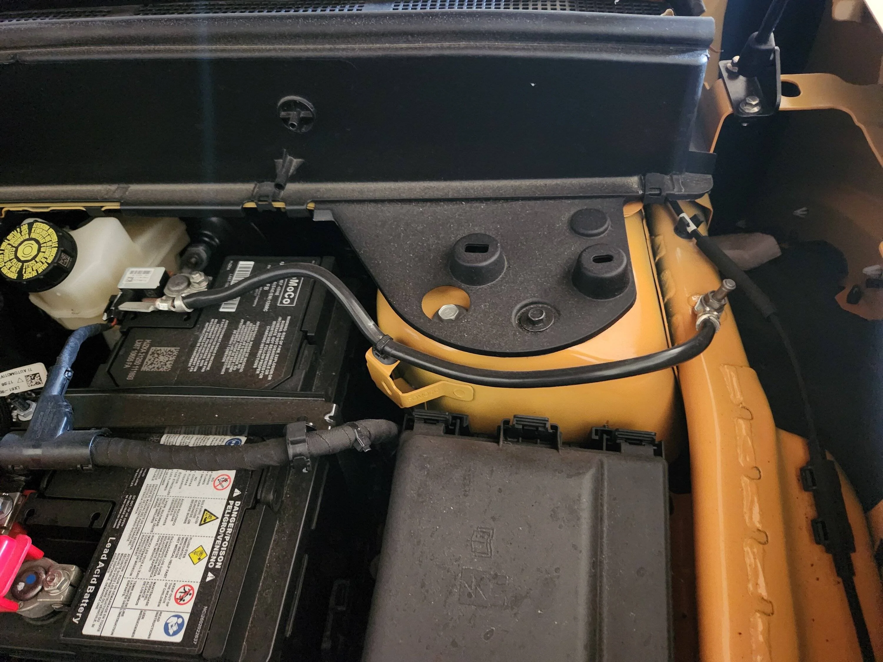 Ford Bronco Sport Ford BMS Battery Monitoring System: How it Works, How to Properly Charge, How to Power Accessories 20221119_105843
