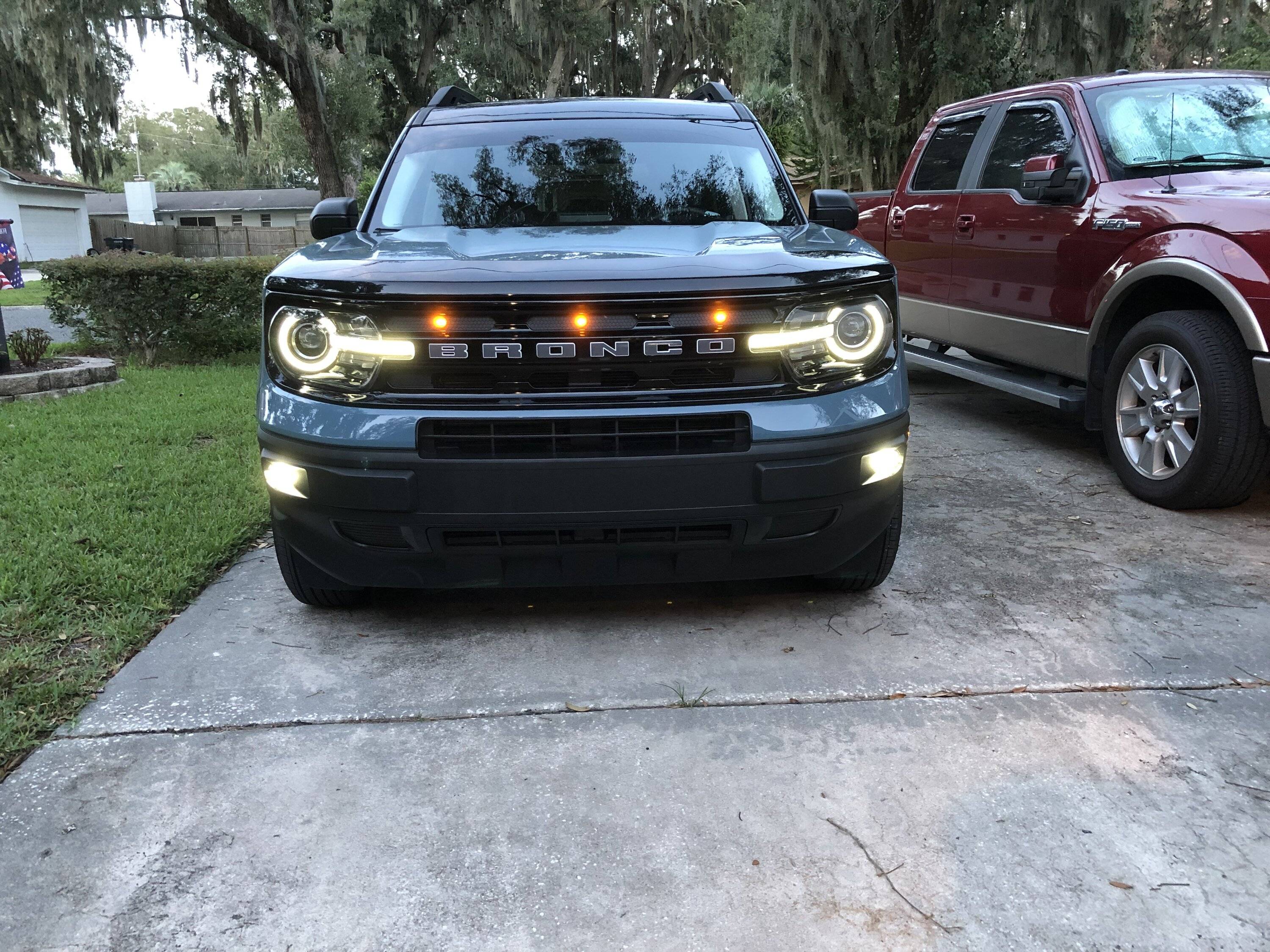 Ford Bronco Sport Raptor grill accent lights 1669441916335