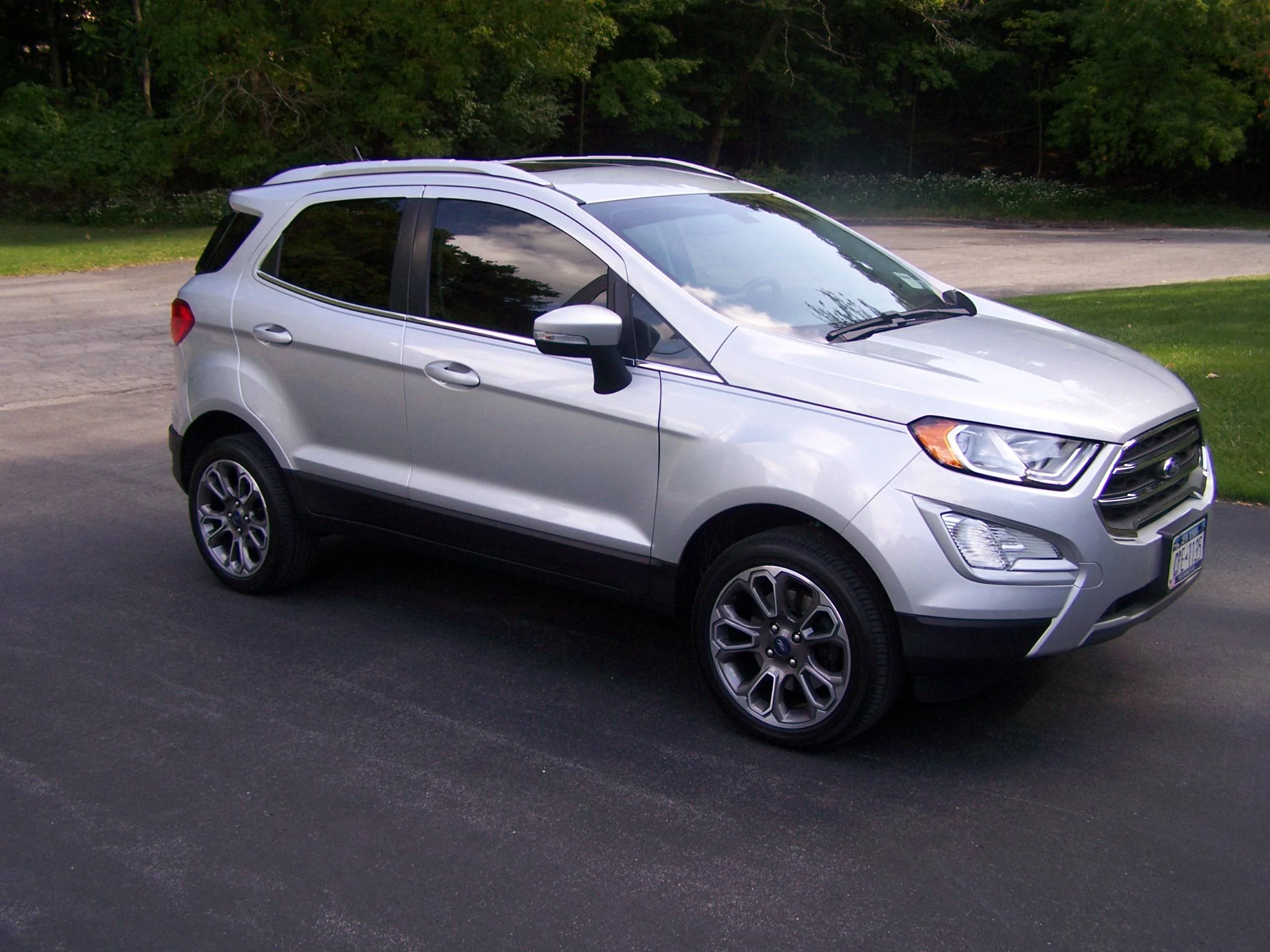 Ford Bronco Sport Thoughts on sun strip? 100_6183