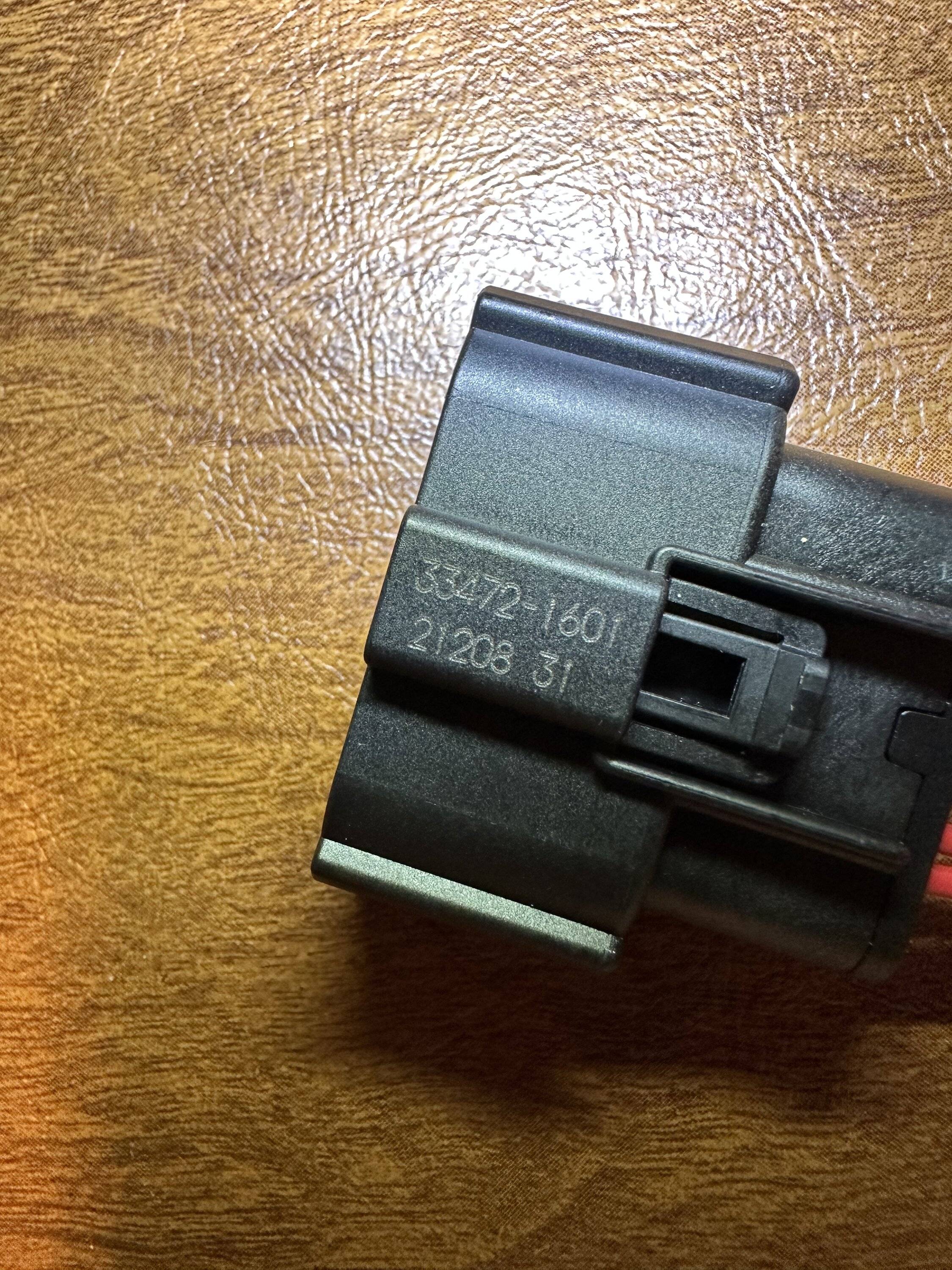 Ford Bronco Sport Tectico LED fender light side marker install 42957E44-3583-4F6A-A17B-B3B08C4E694C