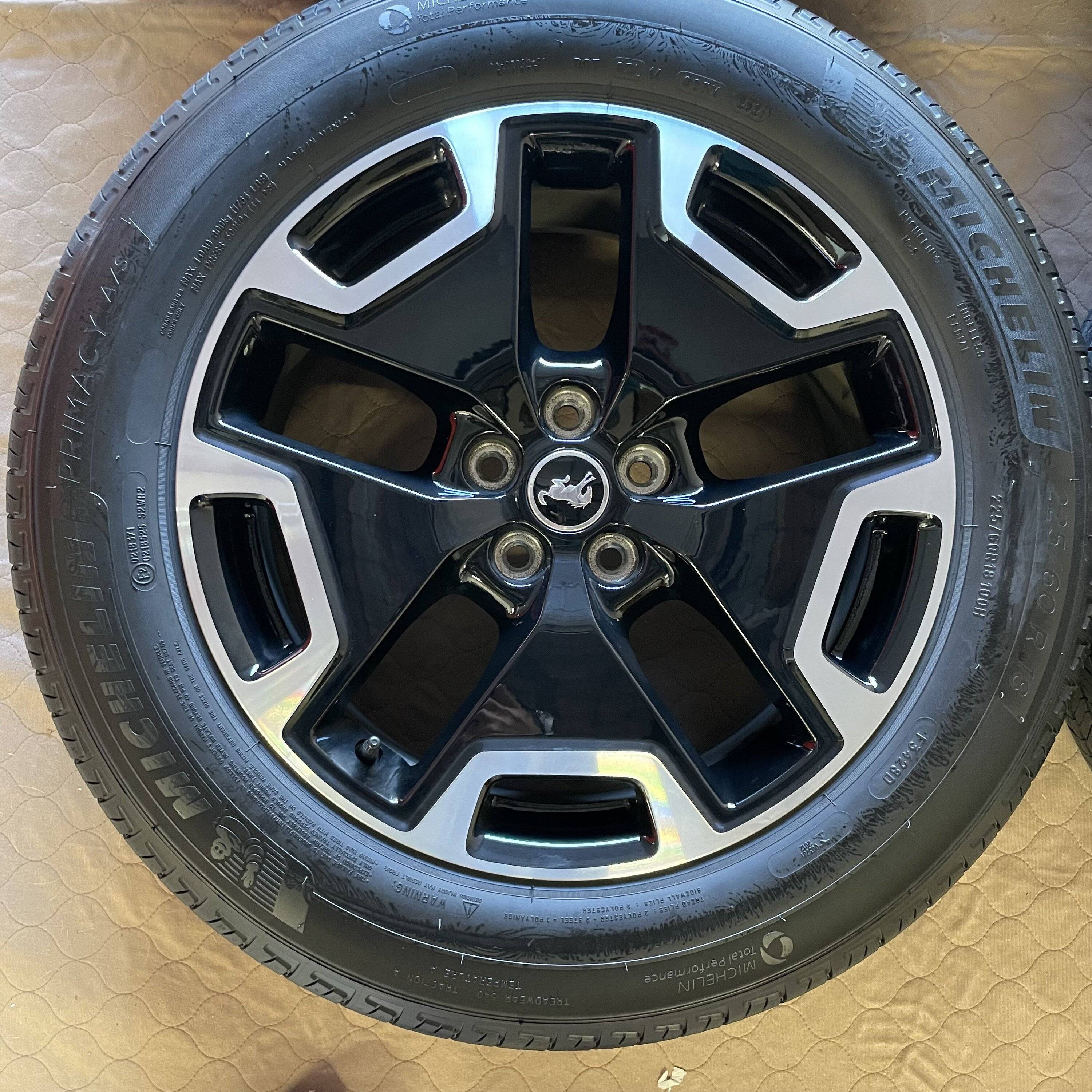 Ford Bronco Sport Selling Outer Banks 18" Premium Wheels and Tires With TPMS - $700 IMG_5141