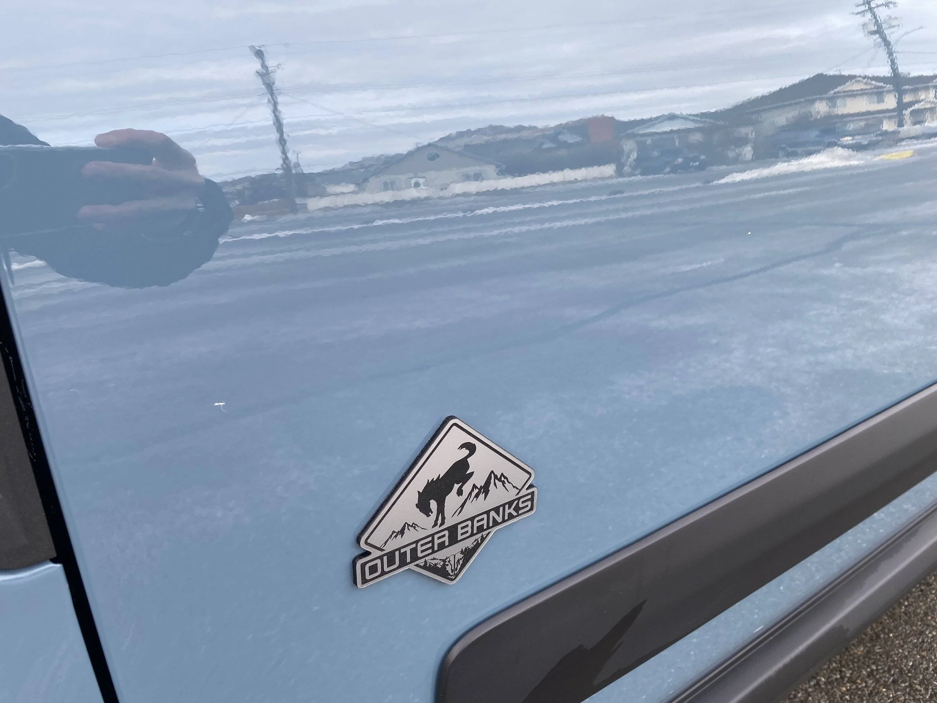 Ford Bronco Sport My OB was sandblasted by a winter road maintenance truck-Dashcam footage ED435488-BD0A-49C2-8BE8-C817F7F74159