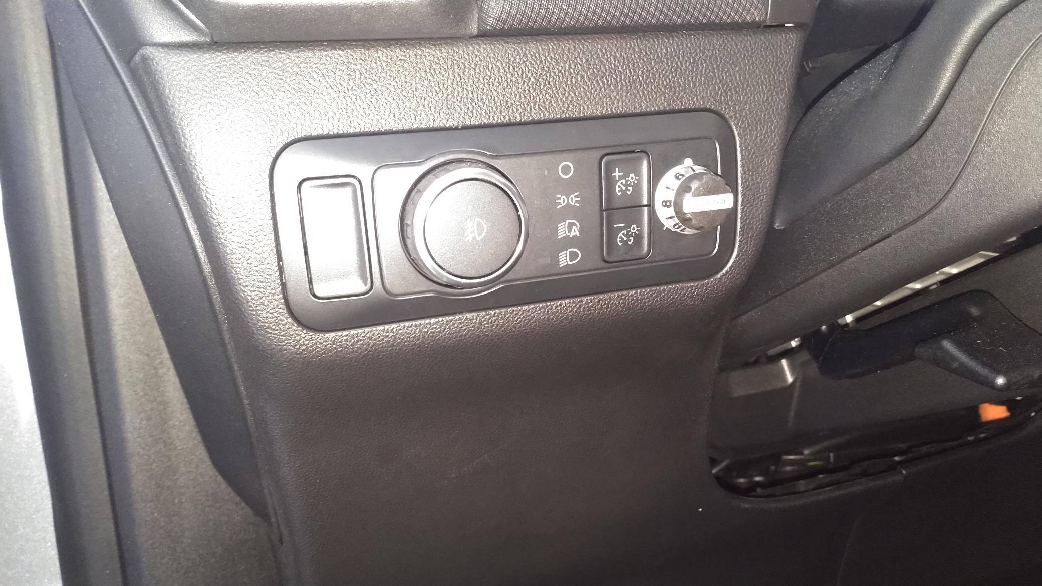 Ford Bronco Sport Trailer Brake Controller KIMG3797.JPG