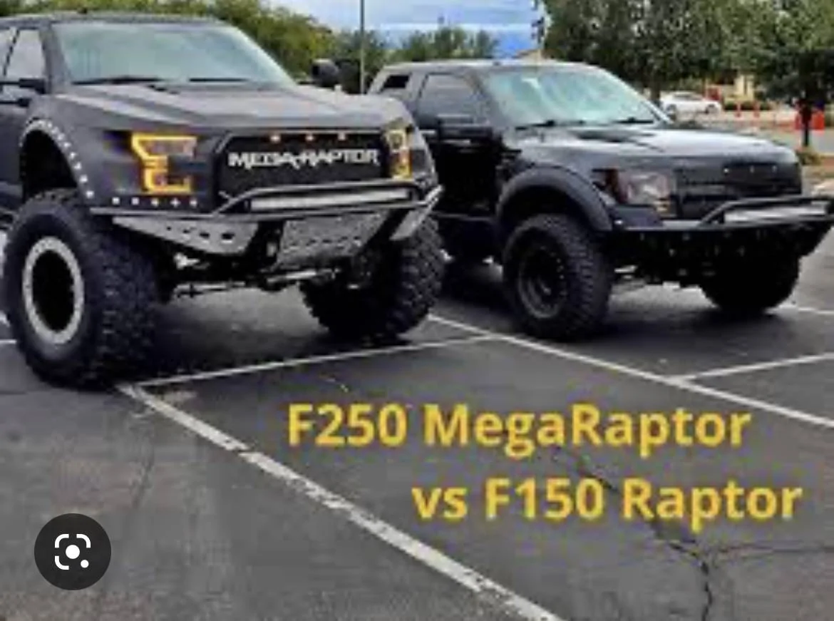 Ford Bronco Sport So tiny next to raptor ACA06FE6-B902-4B7E-A3A9-C5AA73885846