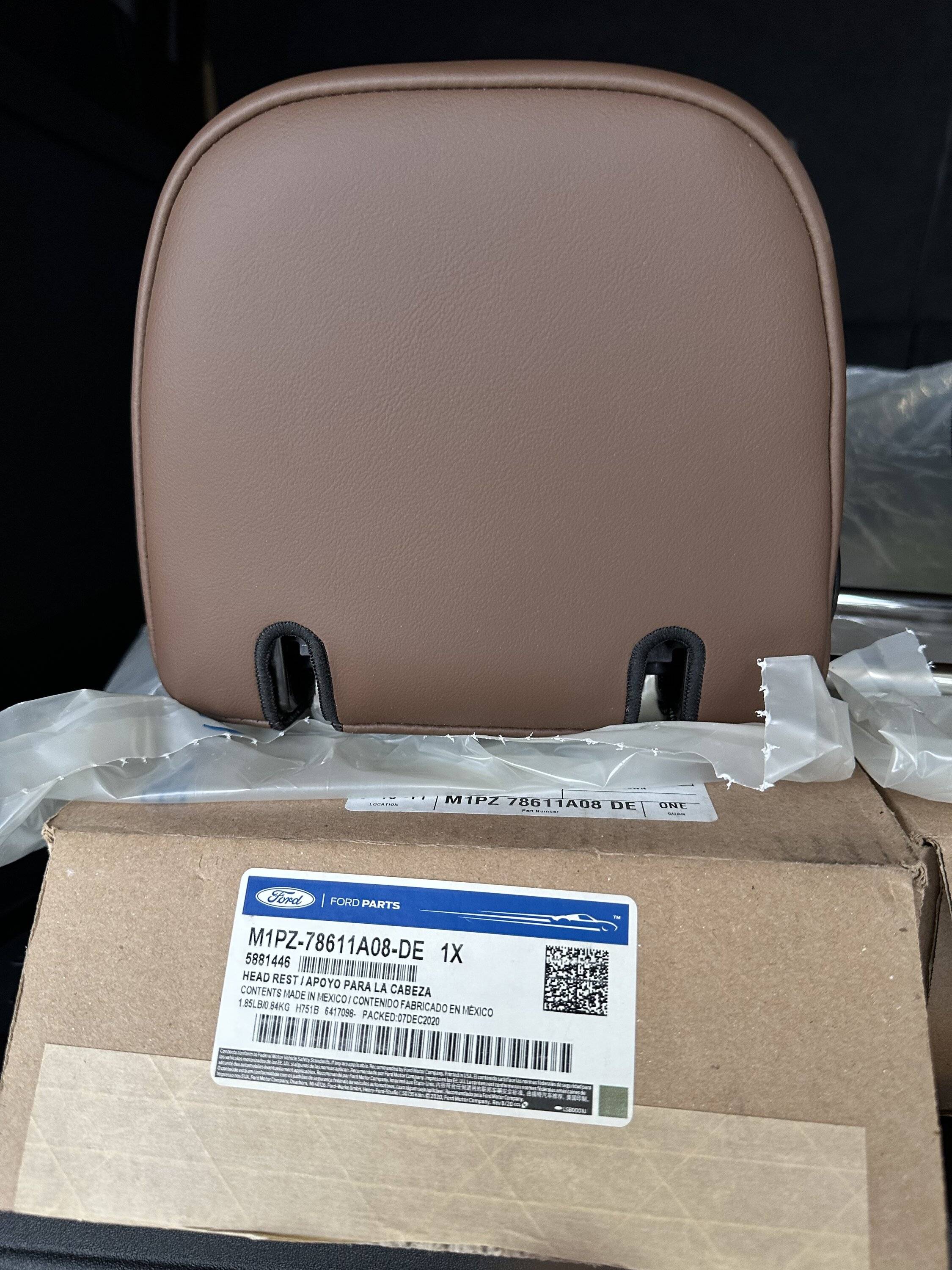 Ford Bronco Sport For Sale: Ebony Roast Folding Rear Headrests F5CCF677-33A4-4094-B470-9841404F0550