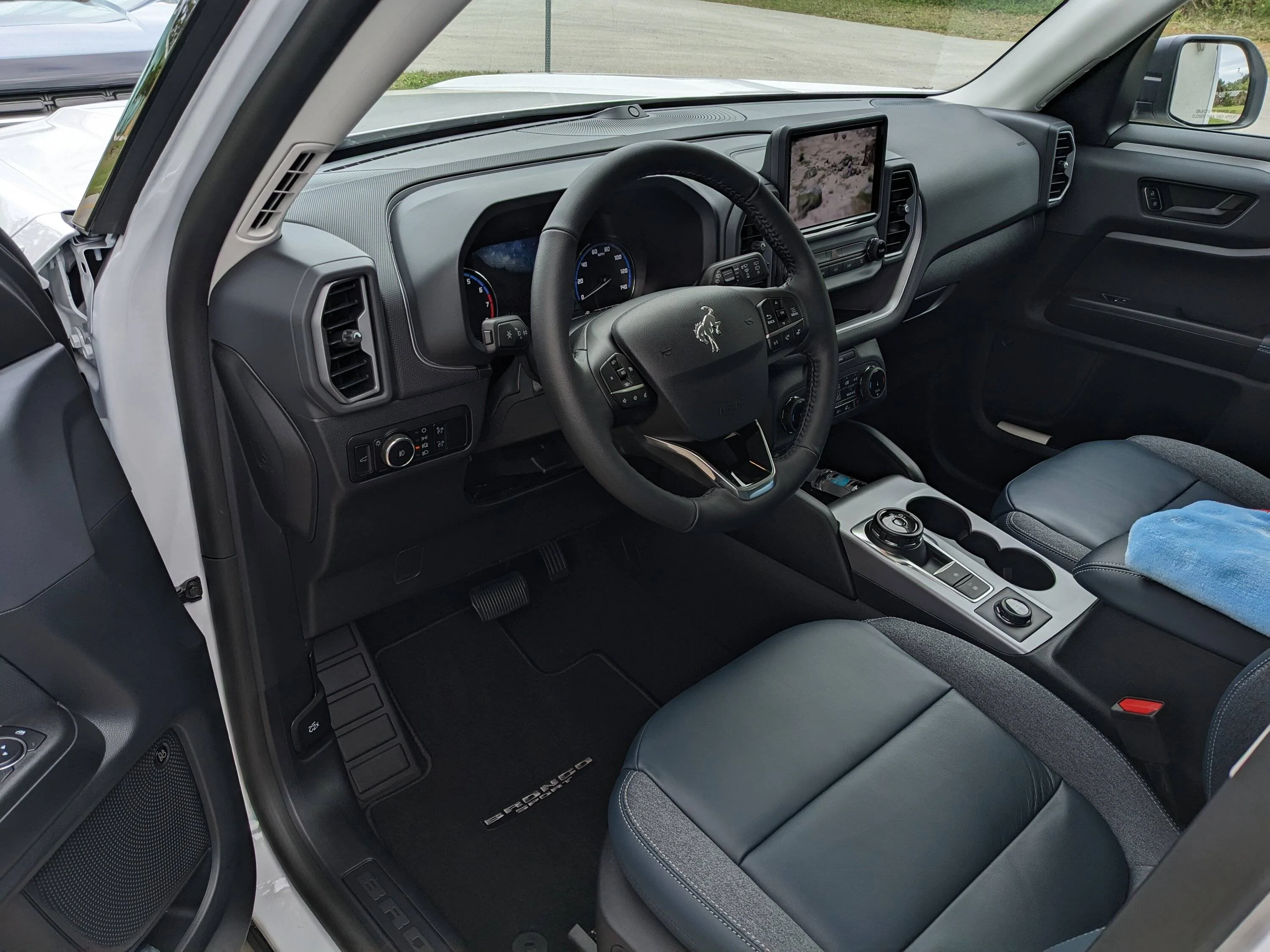 Ford Bronco Sport First Impressions: '23 BS Outer Banks Oxford White PXL_20230127_175503026