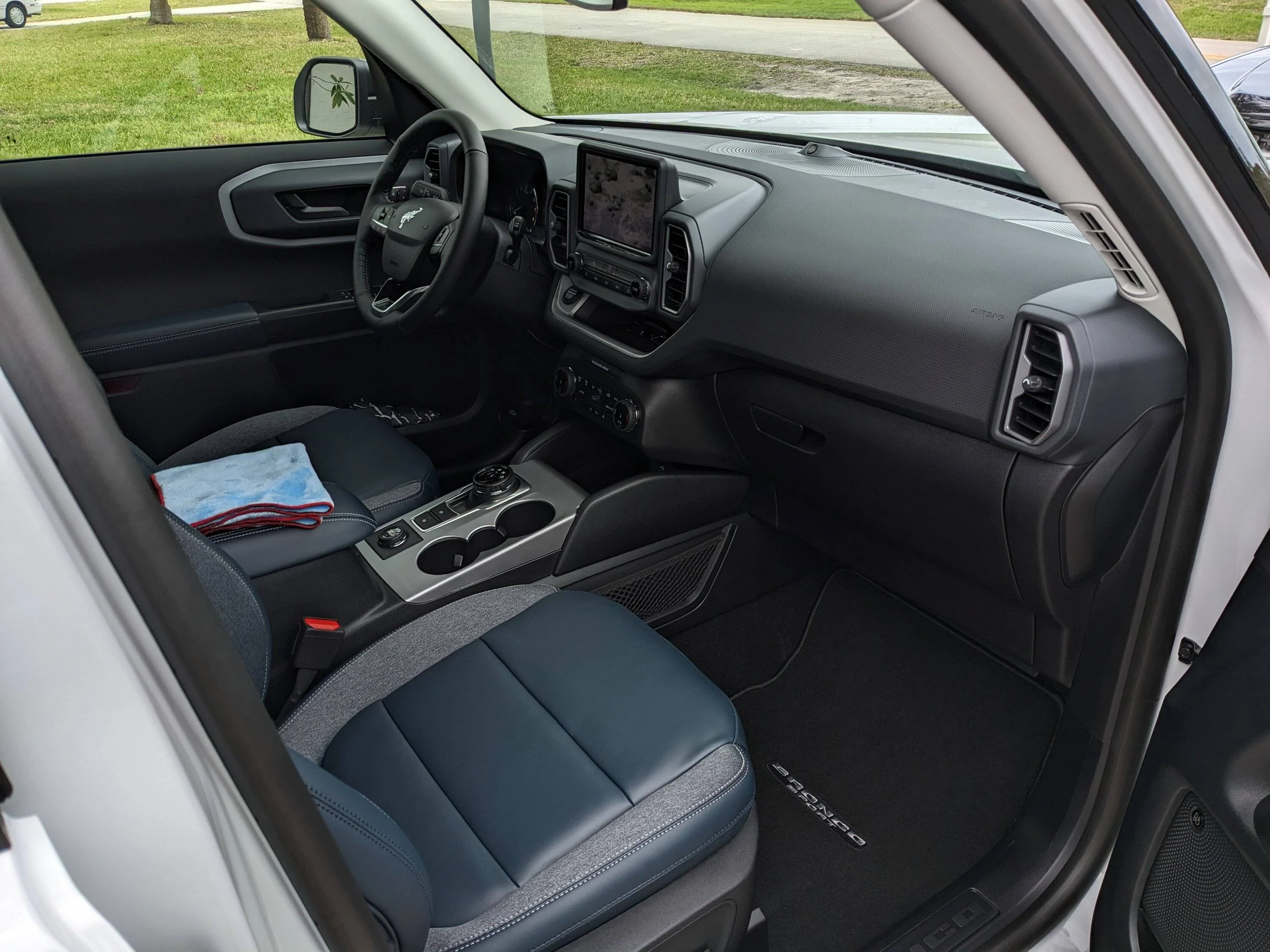 Ford Bronco Sport First Impressions: '23 BS Outer Banks Oxford White PXL_20230127_175412406