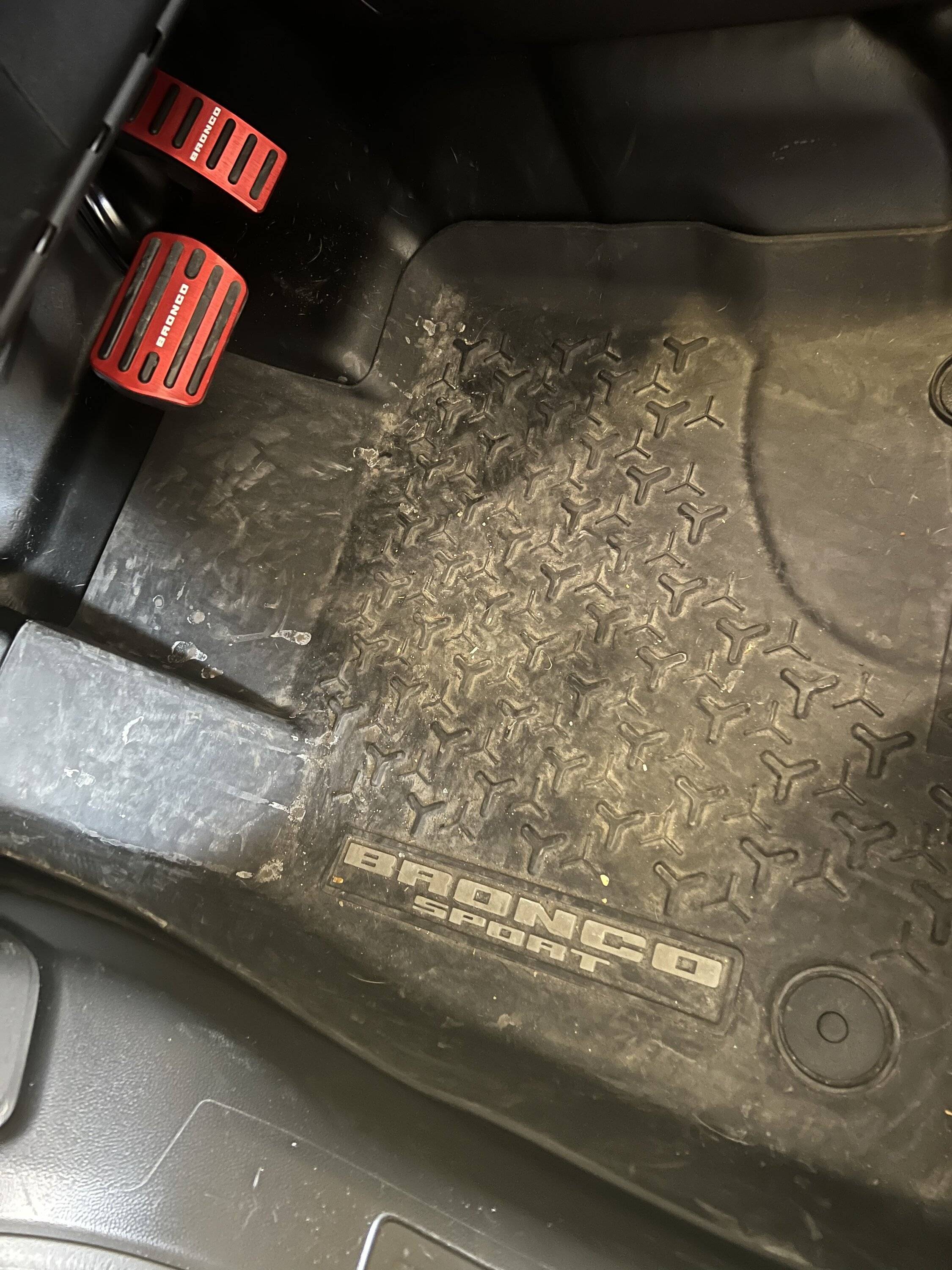 Ford Bronco Sport All-Weather Floor Mats Question And Possible Flooring Issue 968027CC-5832-4DC8-AE33-197ECC80340B