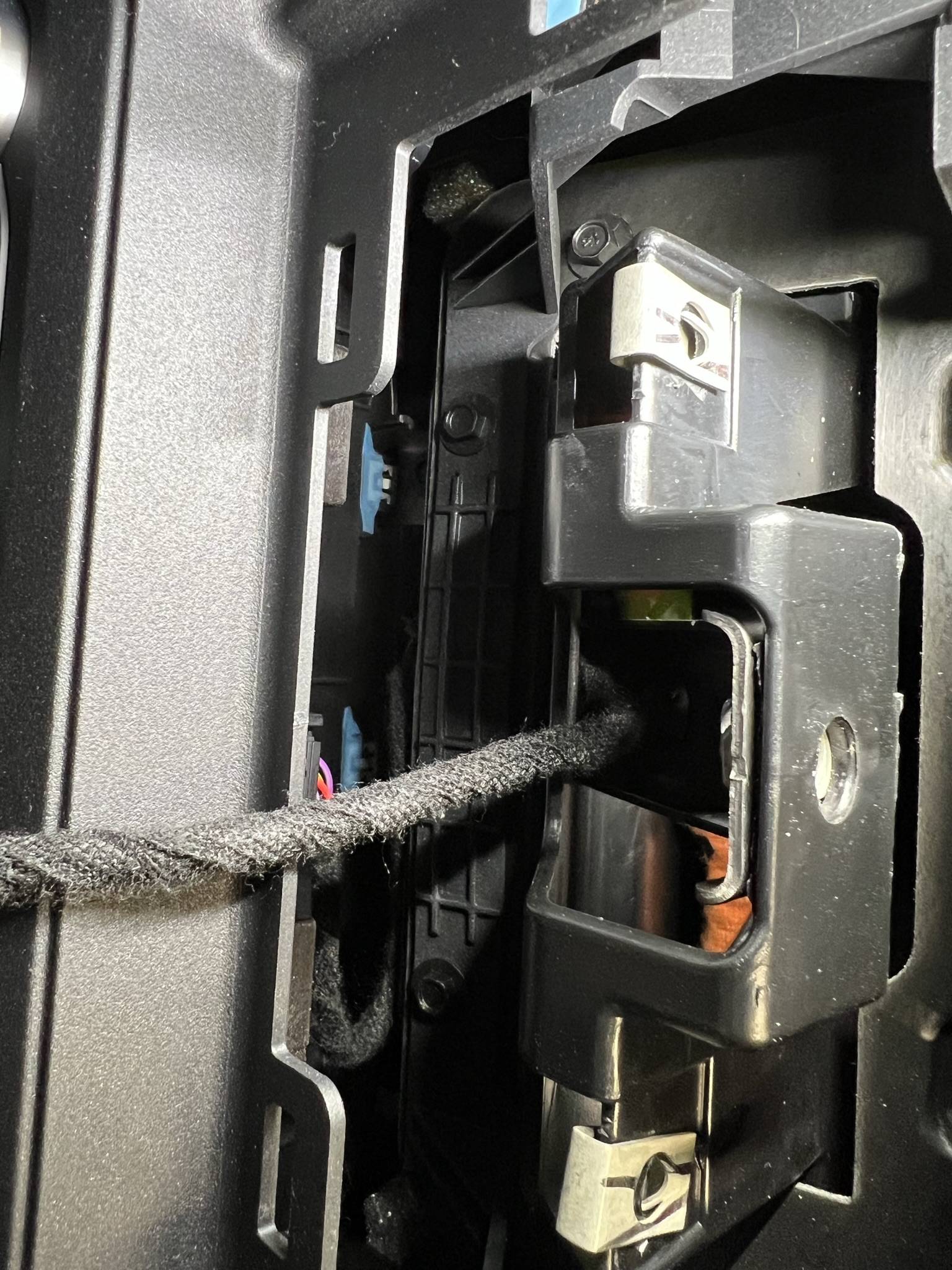 Ford Bronco Sport Integrated Pivot Ball Phone Mount IMG_4737.JPEG