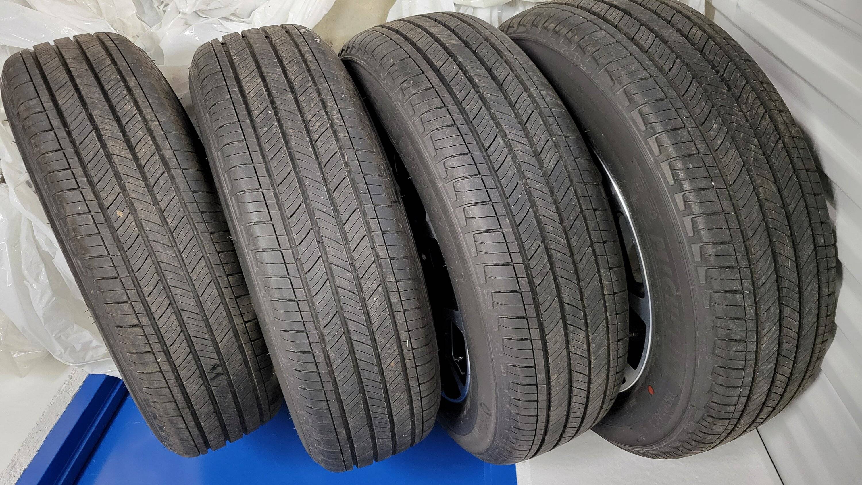 Ford Bronco Sport 18 inch Outer Banks wheels and tires (Canada,BC) 20230221_141619