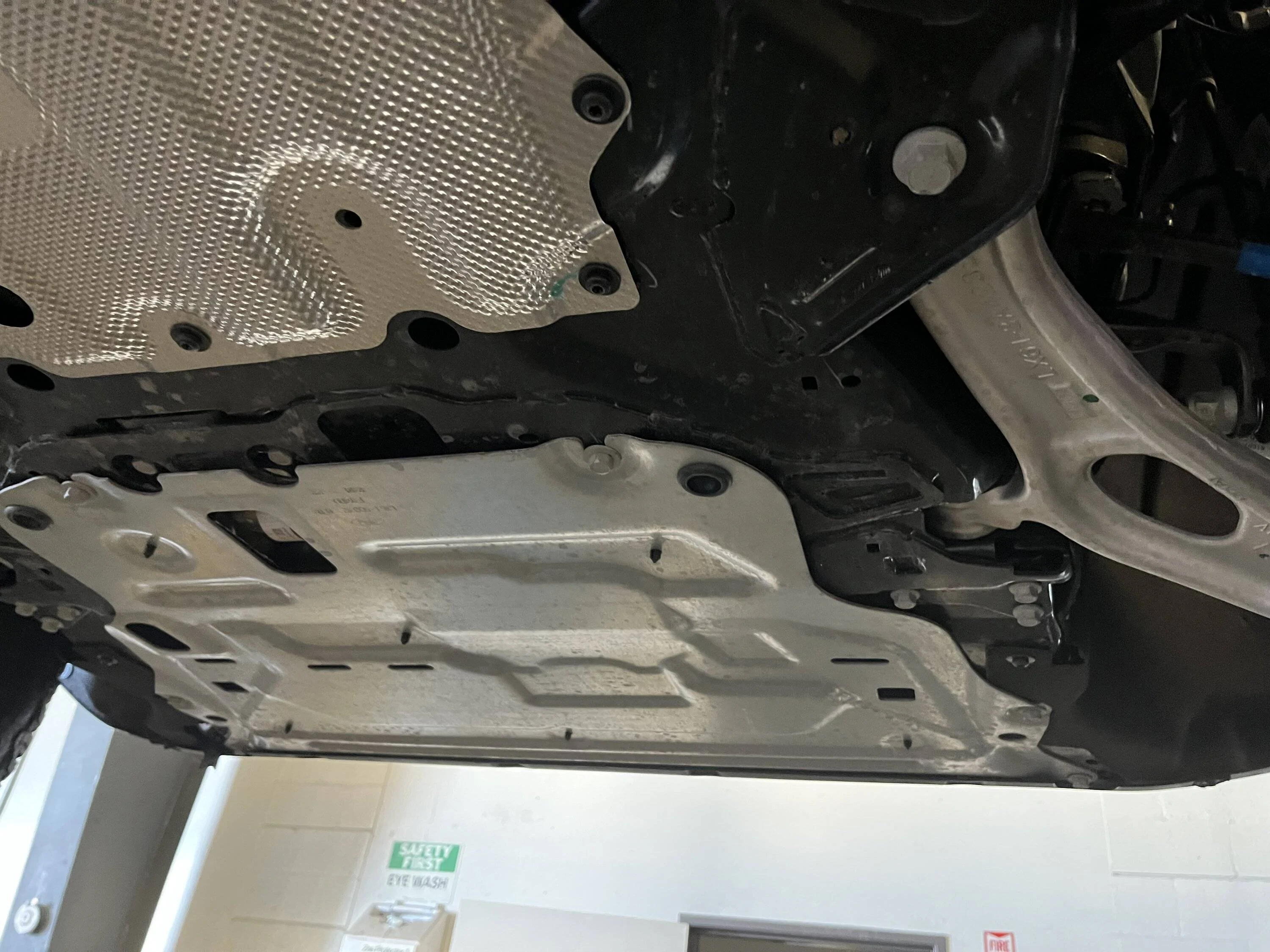 Ford Bronco Sport Photos of Bronco Sport Badlands underside / undercarriage IMG_0336