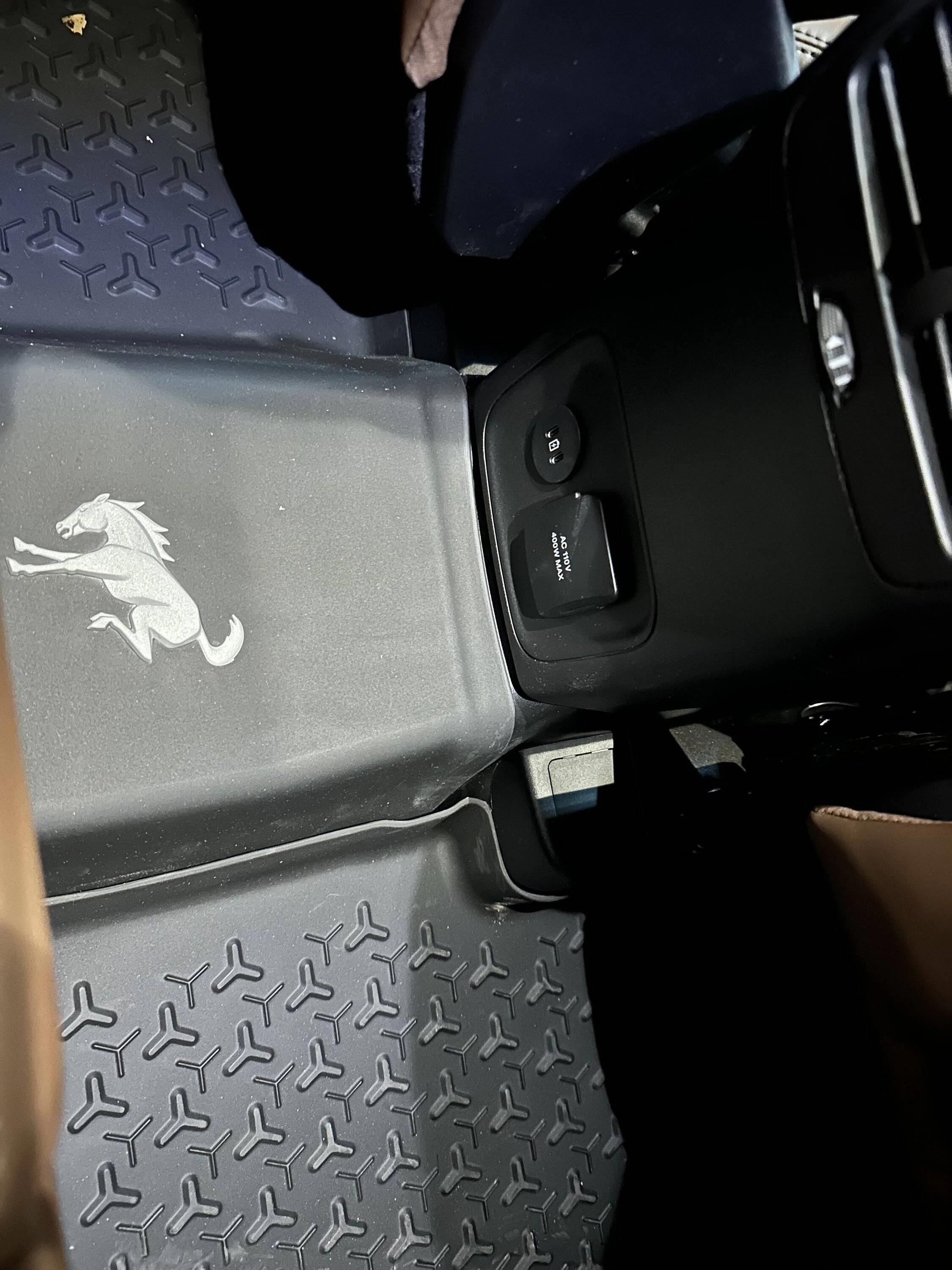 Ford Bronco Sport Hack to connect the two piece Back OEM Rubber Mats for the Sport using Chicago Screws. 01E94C4C-BFD6-4D81-9227-973E52DEFF6D