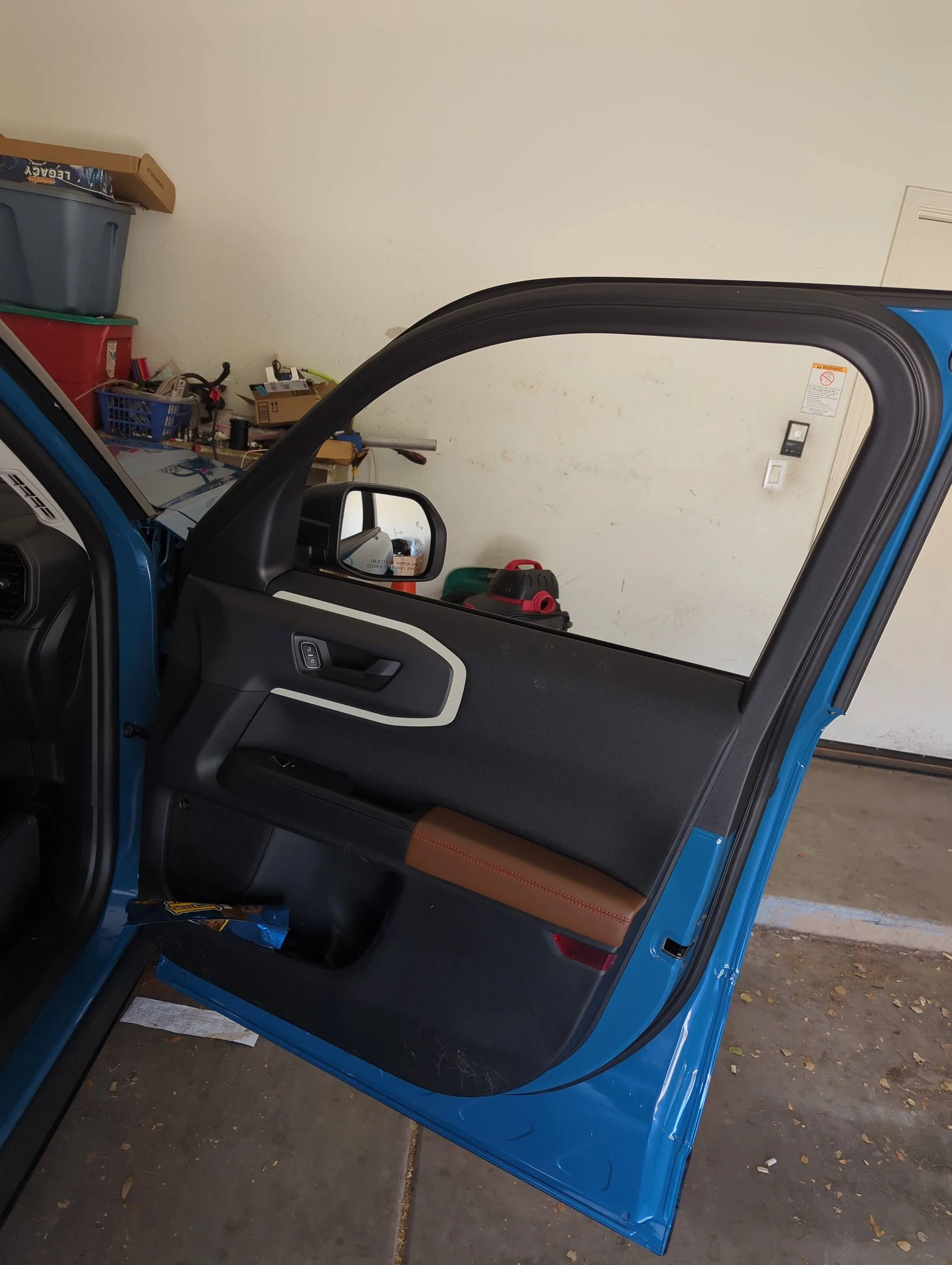 Ford Bronco Sport Badlands vs. Heritage Limited for oversand (ground clearance? water fording?) 16802914937651476359828882972504