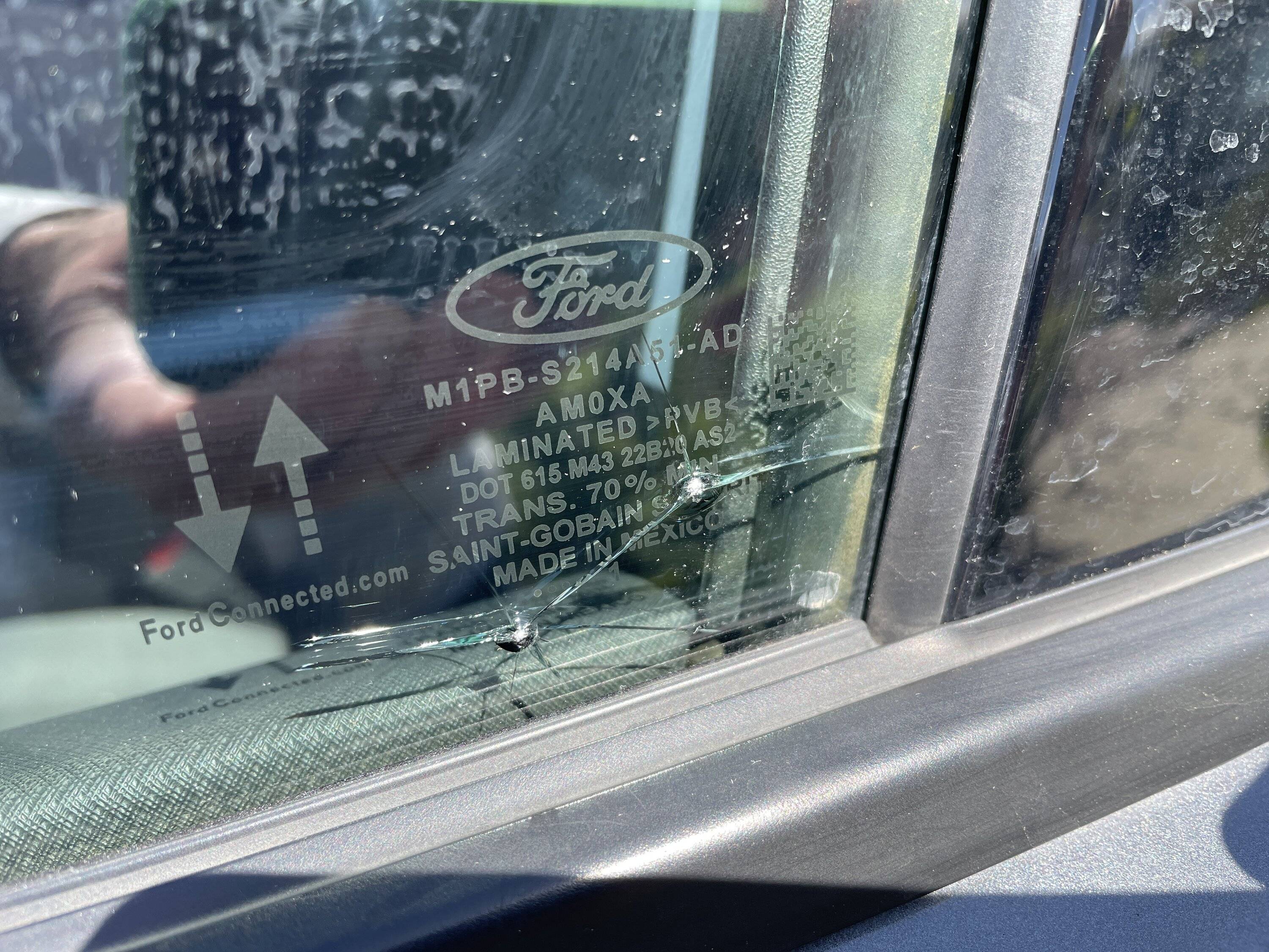 Ford Bronco Sport That Ford Glass is Tough IMG_0910.JPG