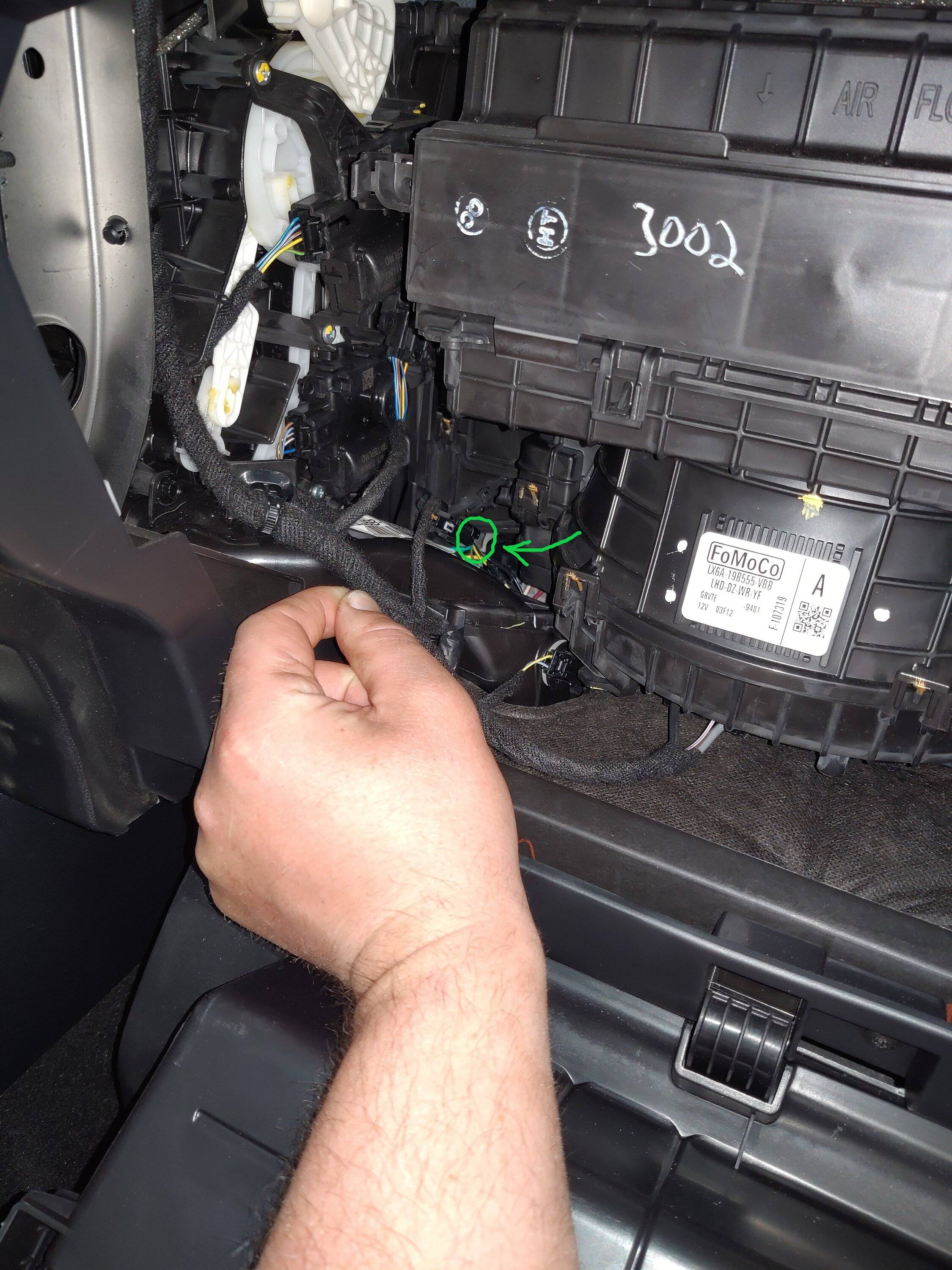 Ford Bronco Sport Cup Holder Ambient Lighting IMG_20230412_170852232