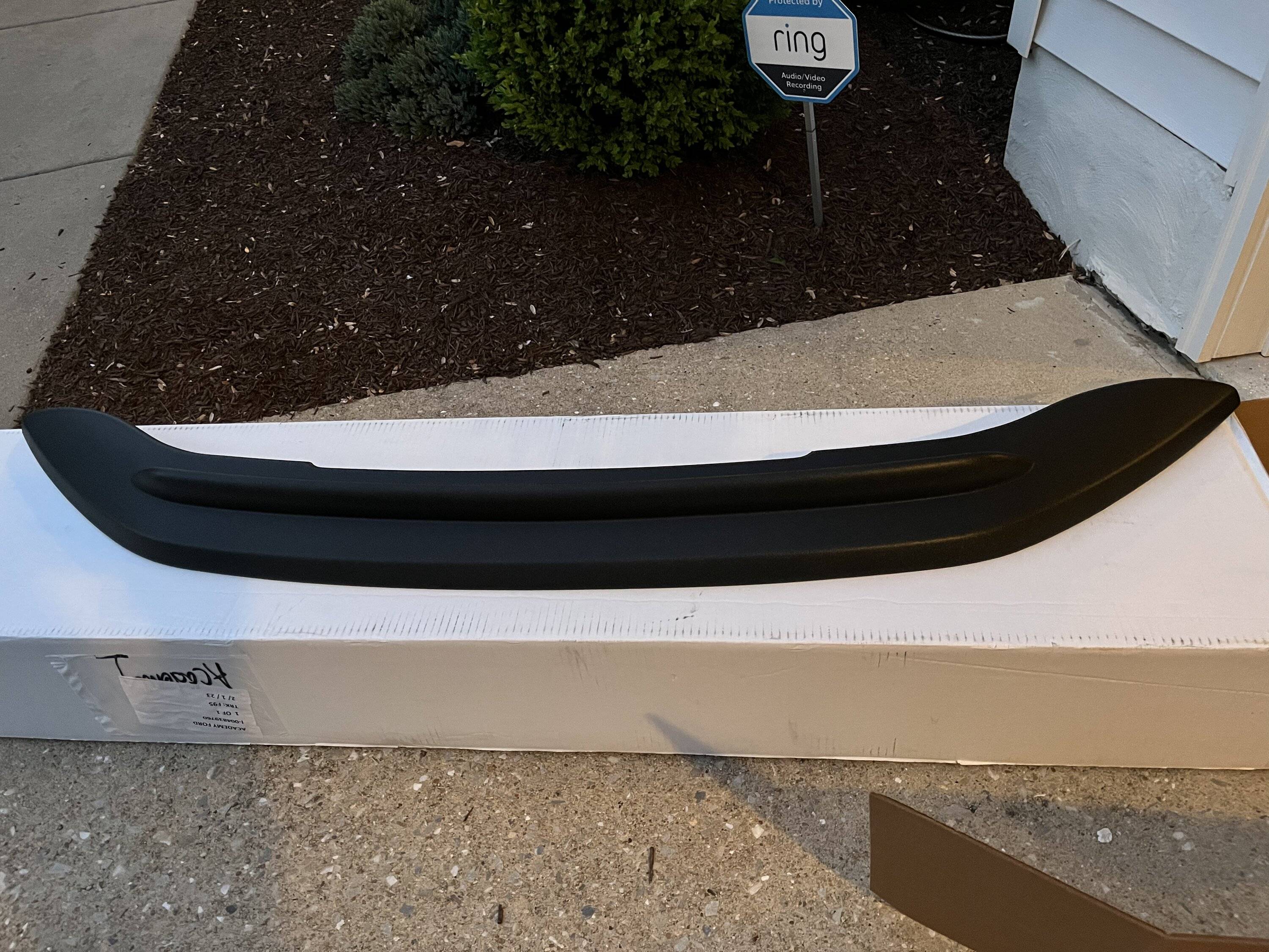 Ford Bronco Sport *NEW* BRONCO SPORT 2021-2023 AEROSKIN II TEXTURED HOOD DEFLECTOR 0C8B3FB9-BA27-446A-840D-08F0ABF5E0DD