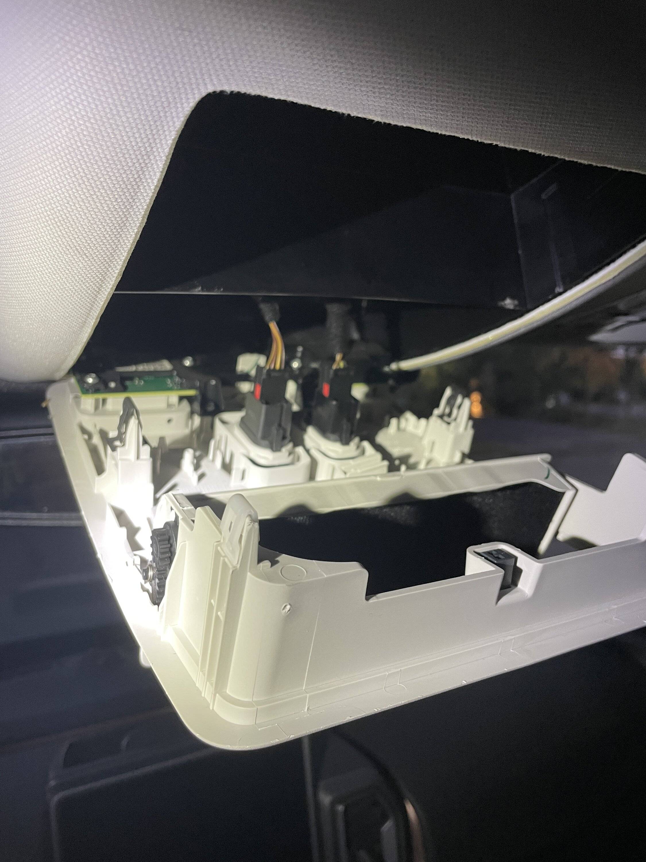 Ford Bronco Sport Overhead Console Removal? OH Console 1.JPG