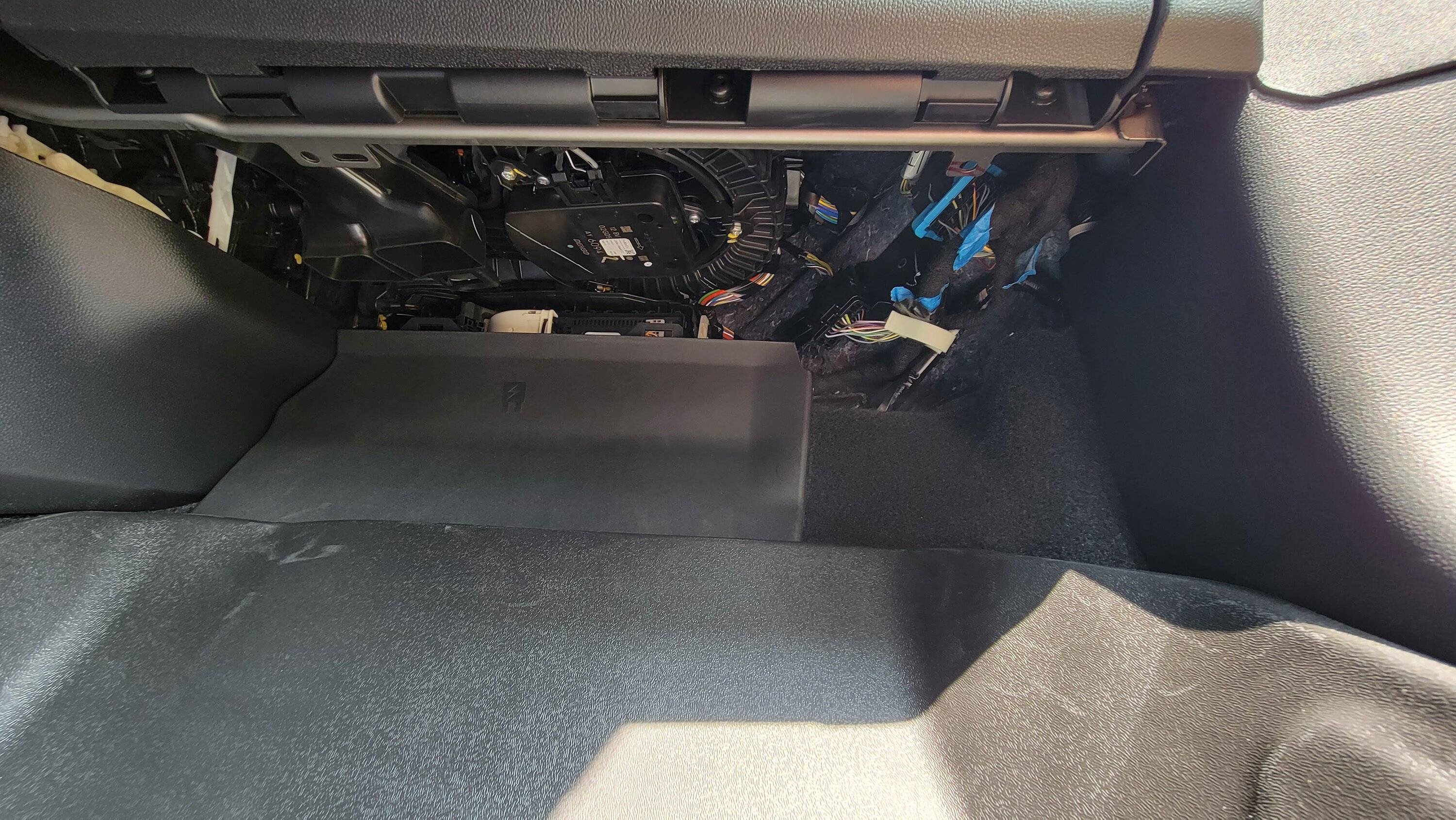 Ford Bronco Sport Interior Fuse Block Access. 20230510_145430