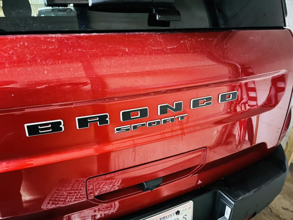 Ford Bronco Sport Vinyl lettering overlay question 322551019_871197217351271_8021301247248441051_n
