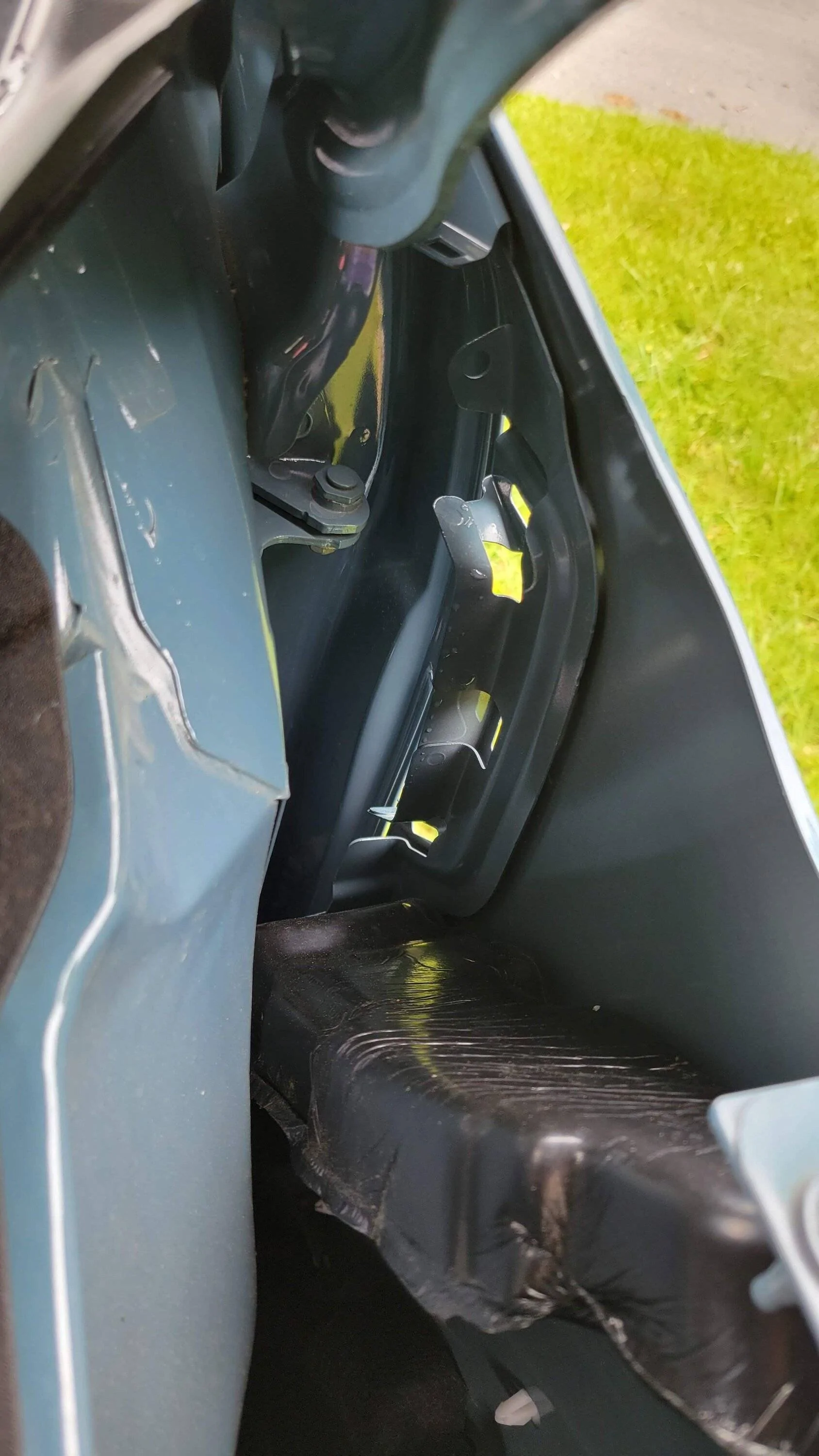 Ford Bronco Sport Tectico LED fender light side marker install drv opening