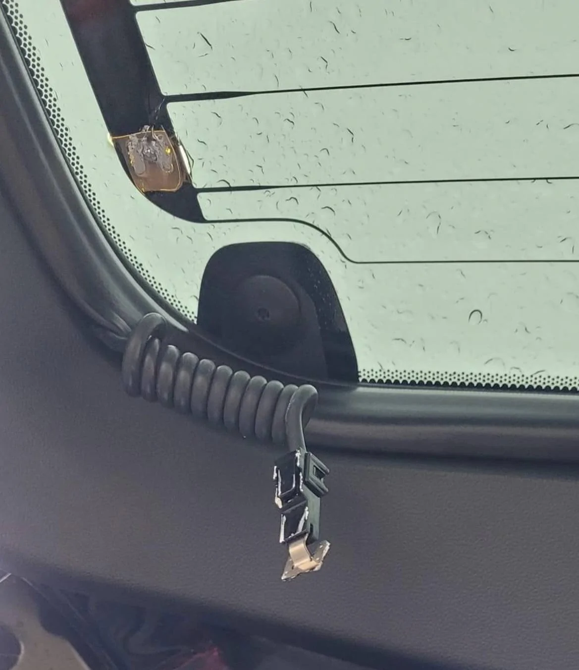 Ford Bronco Sport COVER FOR REAR WINDOW WIRING 1685646086424