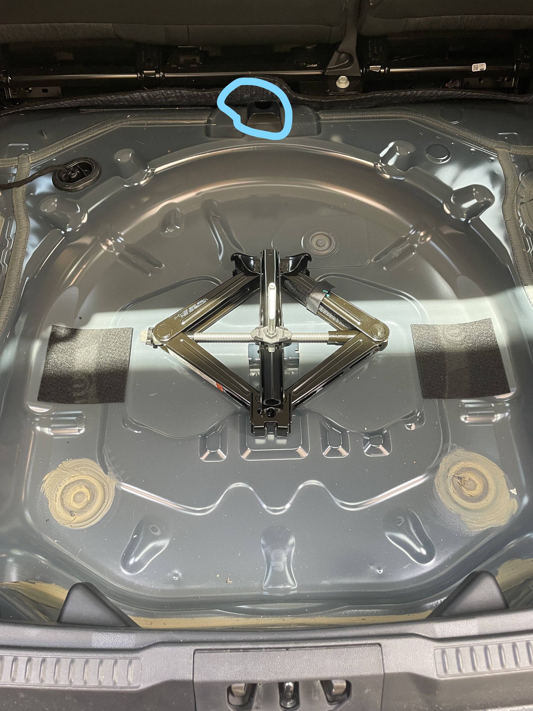 Ford Bronco Sport who has the bfg ko2  245/65/17 on their BS BIG BEND with out lift kit just stock 20230602_190502387_iOS (2)