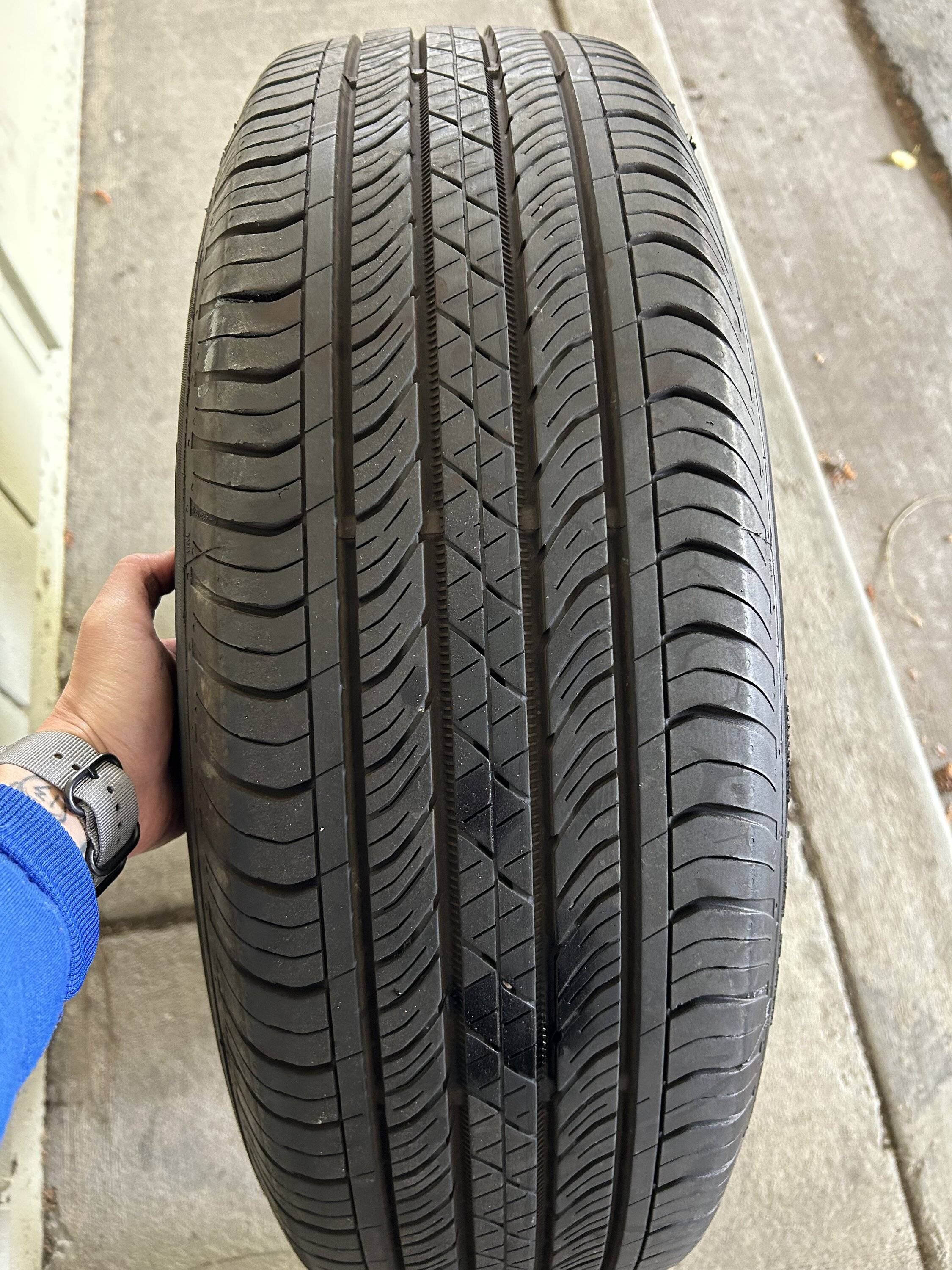 Ford Bronco Sport 225/65/R17 Continental ProContact Tires ~80% thread life and 17" OEM Bronco Sport Wheels -- $300 OBO or $75 per set IMG-1540