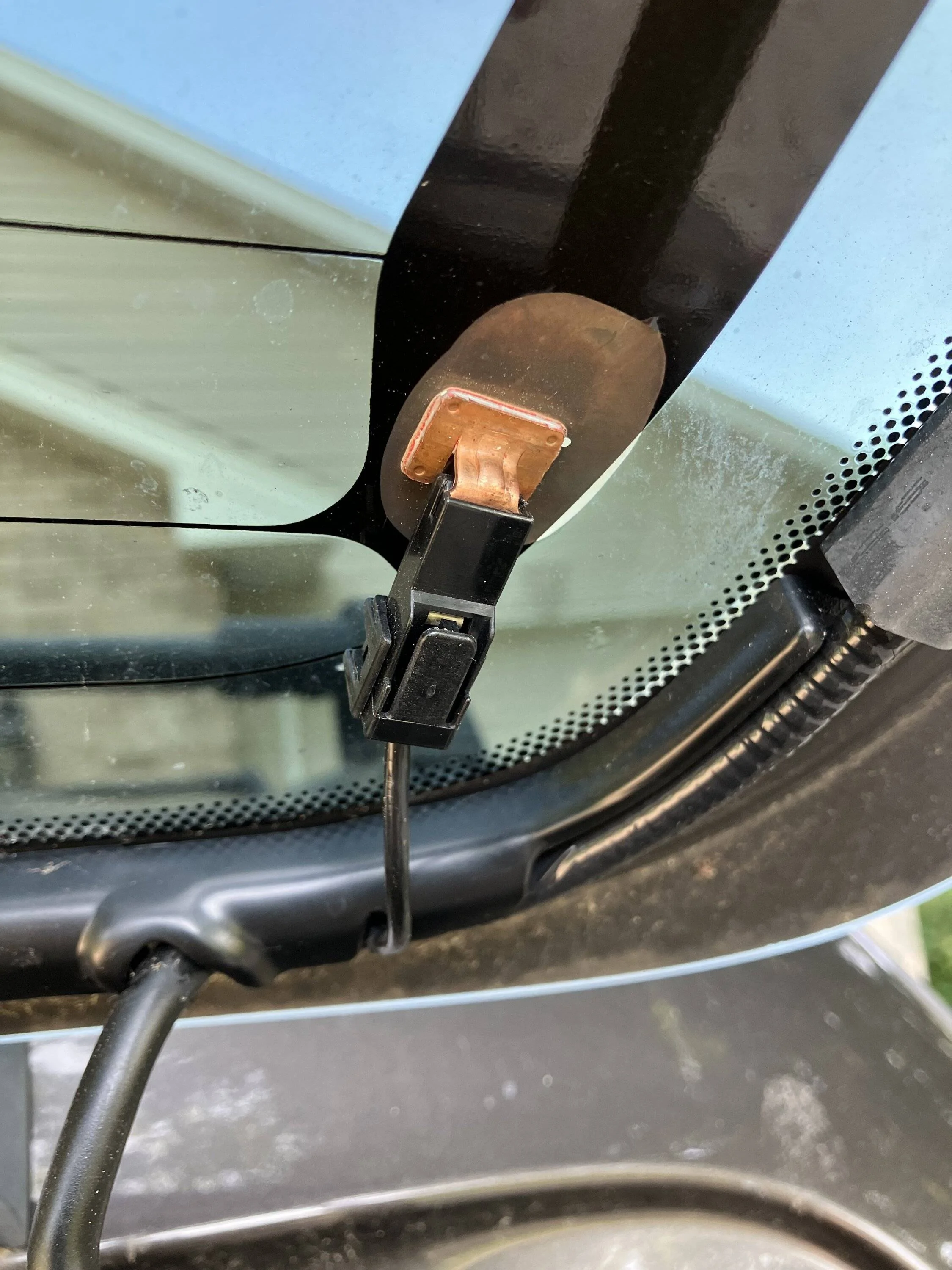 Ford Bronco Sport COVER FOR REAR WINDOW WIRING IMG_2698