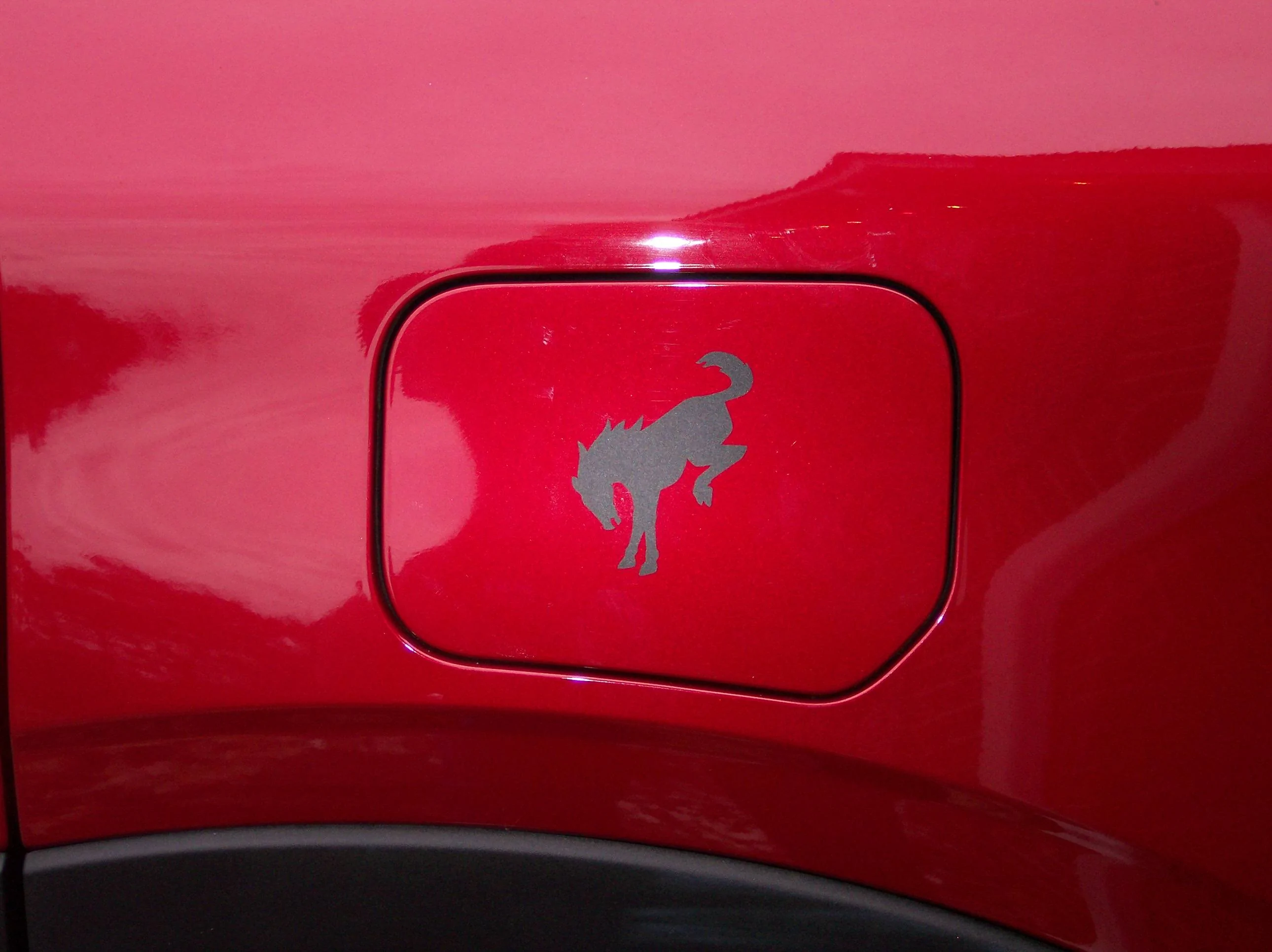 Ford Bronco Sport Fuel Door doesn't close/fit properly? 100_1831