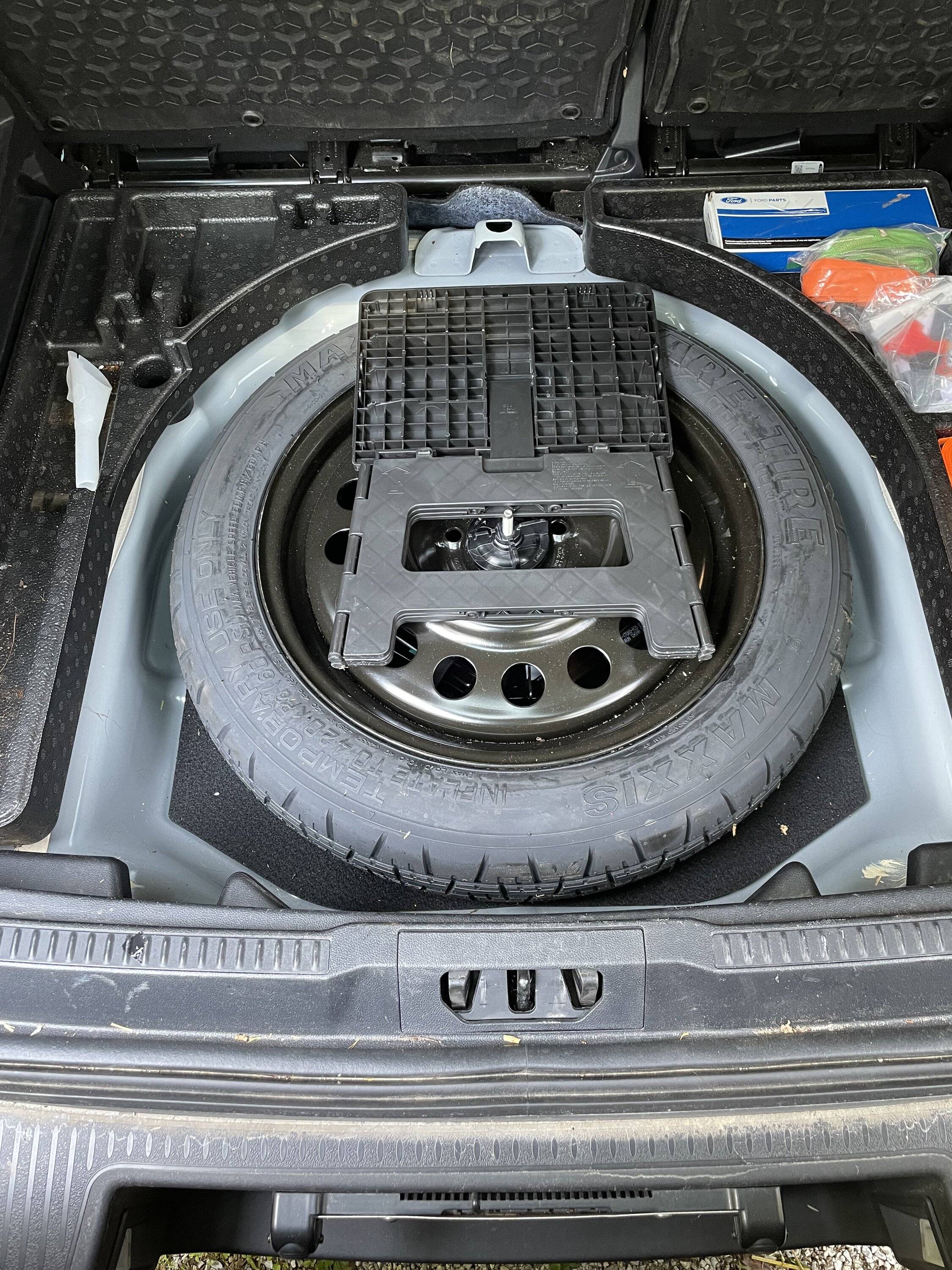 Ford Bronco Sport Handy step IMG_2251