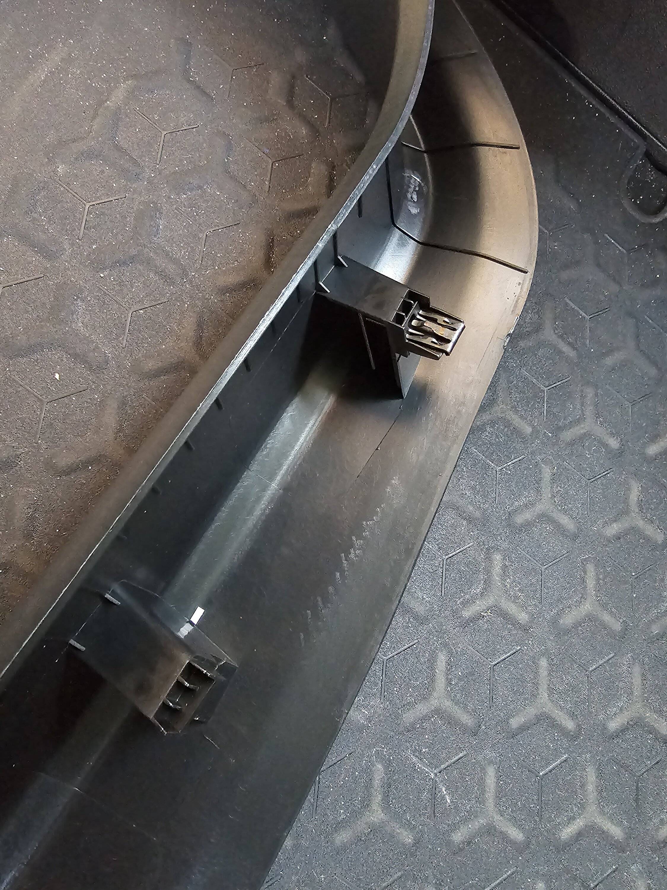 Ford Bronco Sport 3rd Brake Light Removal 20230630_084307