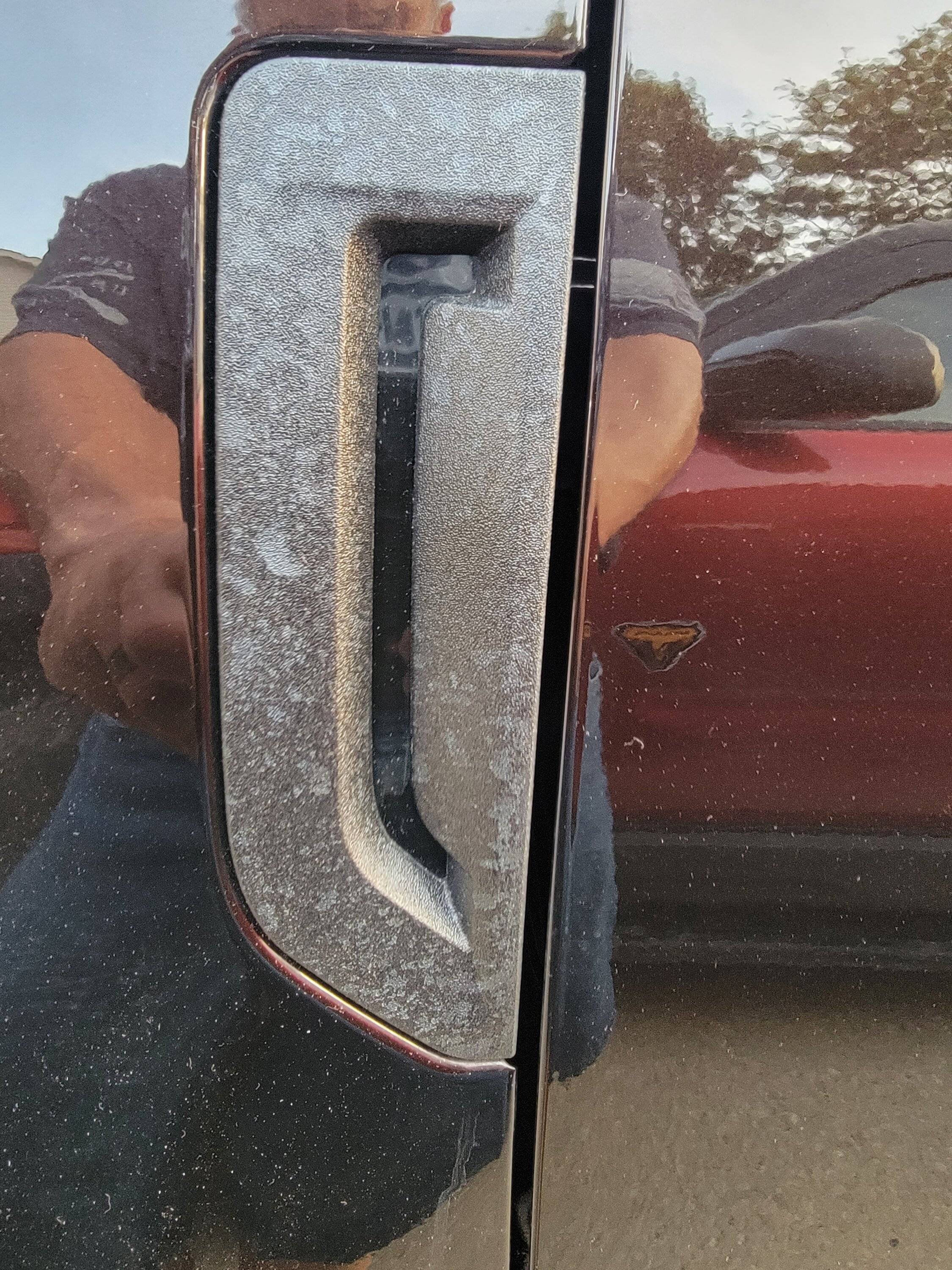 Ford Bronco Sport Stained plastic. 20230622_201254