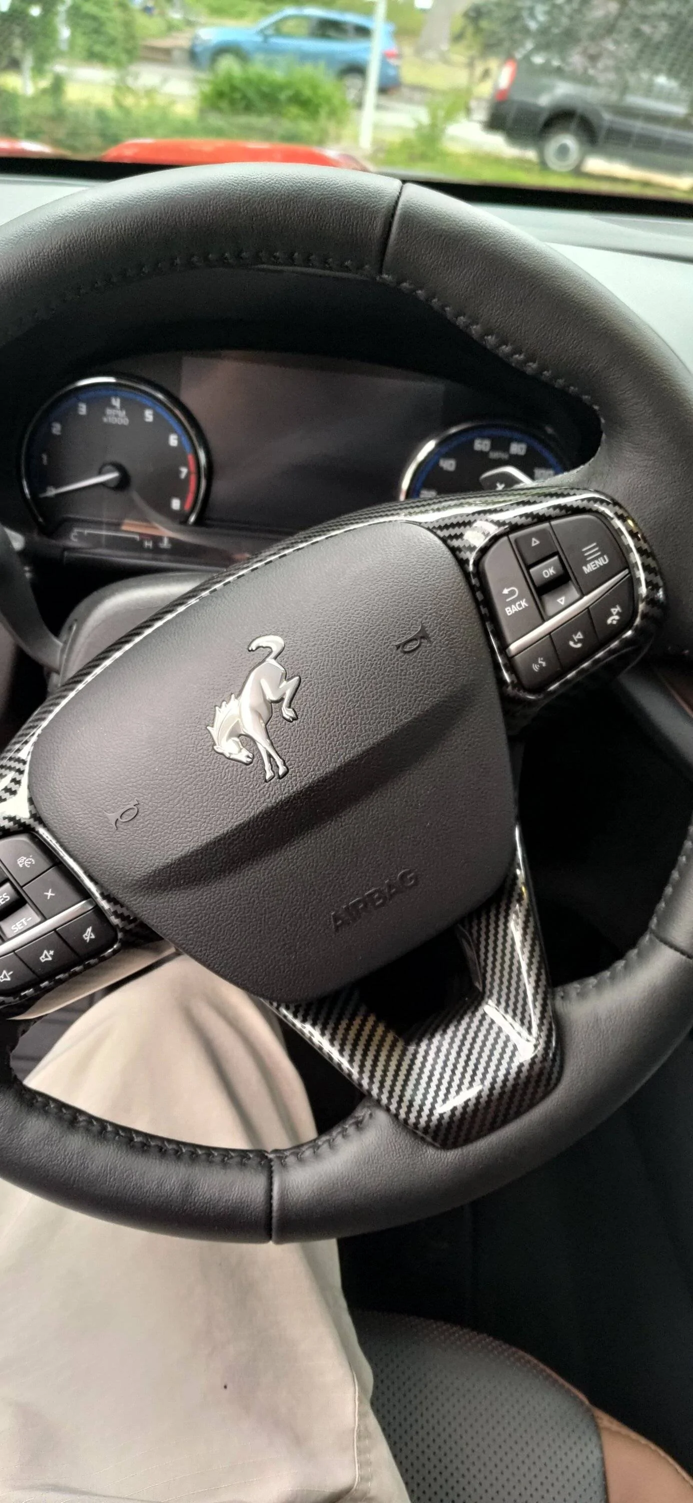 Ford Bronco Sport Plastic inside the bronco sport badlands P_20230703_190235