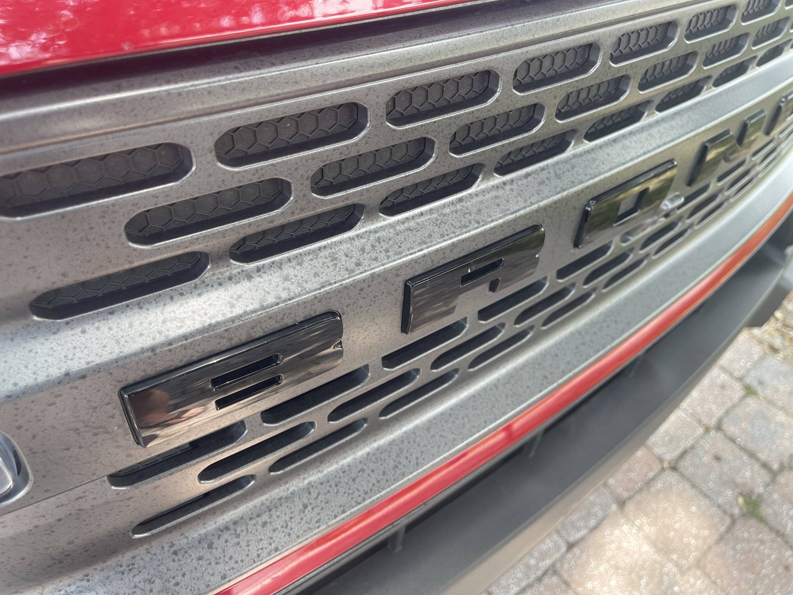 Ford Bronco Sport 2021 First Edition Grille - HELP! A655374B-94BE-4543-A6CF-D3DB3B0F7888