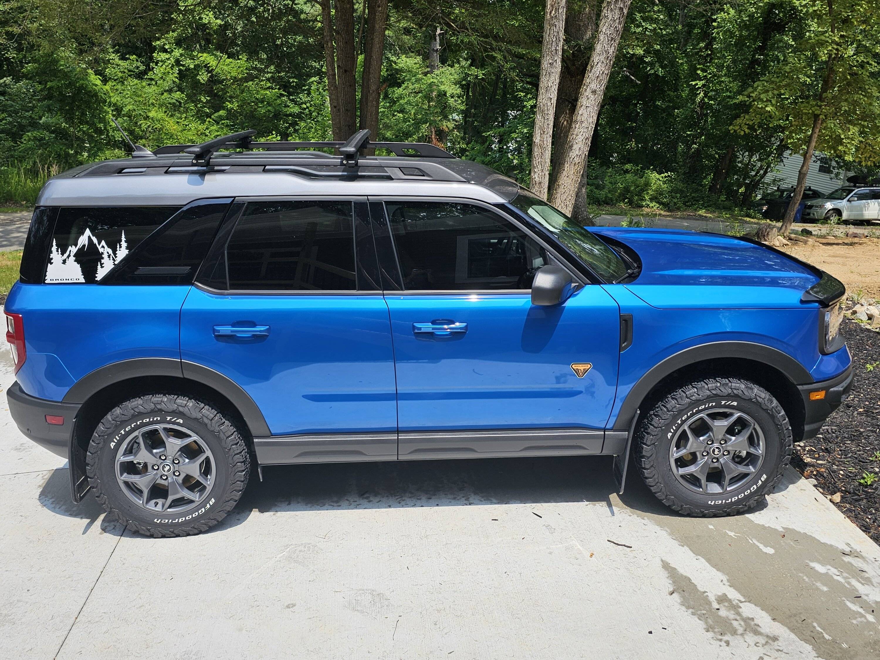 Ford Bronco Sport White roof wrap on Area 51 Bronco Sport 20230618_143951