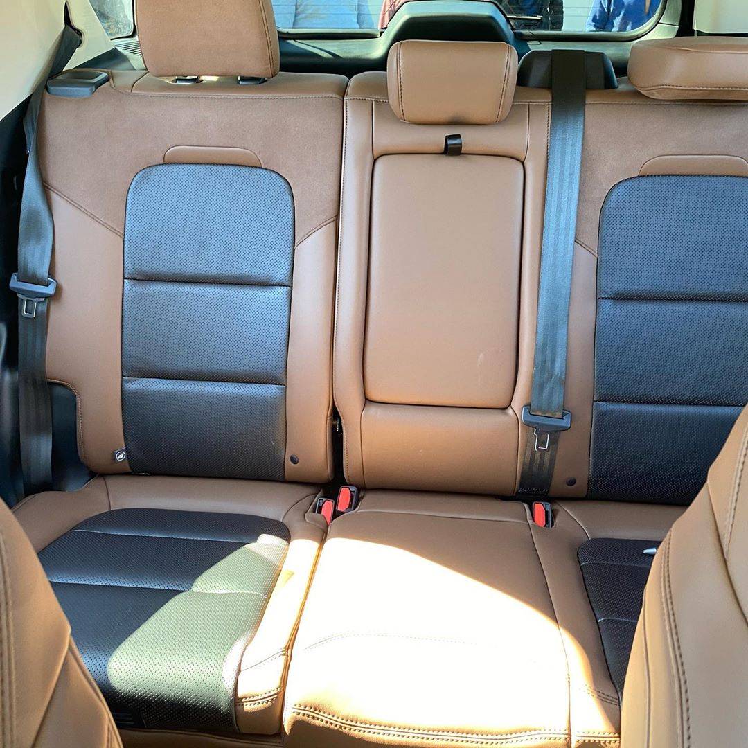 Ford Bronco Sport Badlands v Outer Banks decision bl1