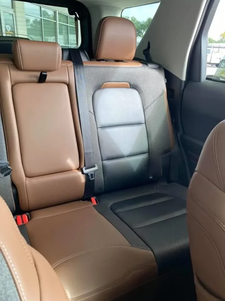 Ford Bronco Sport Badlands v Outer Banks decision ob2