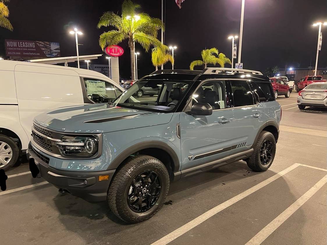 Ford Bronco Sport Area 51 First Edition InkedInked130732519_519779075647572_6783635323496628723_n_LI