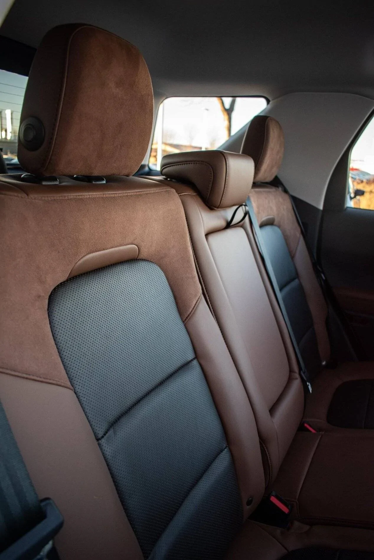 Ford Bronco Sport Anyone seen both the Outer banks and Badlands leather seats? Which is nicer? 8A3BBC99-BE3E-49AF-BF43-7A346211B093