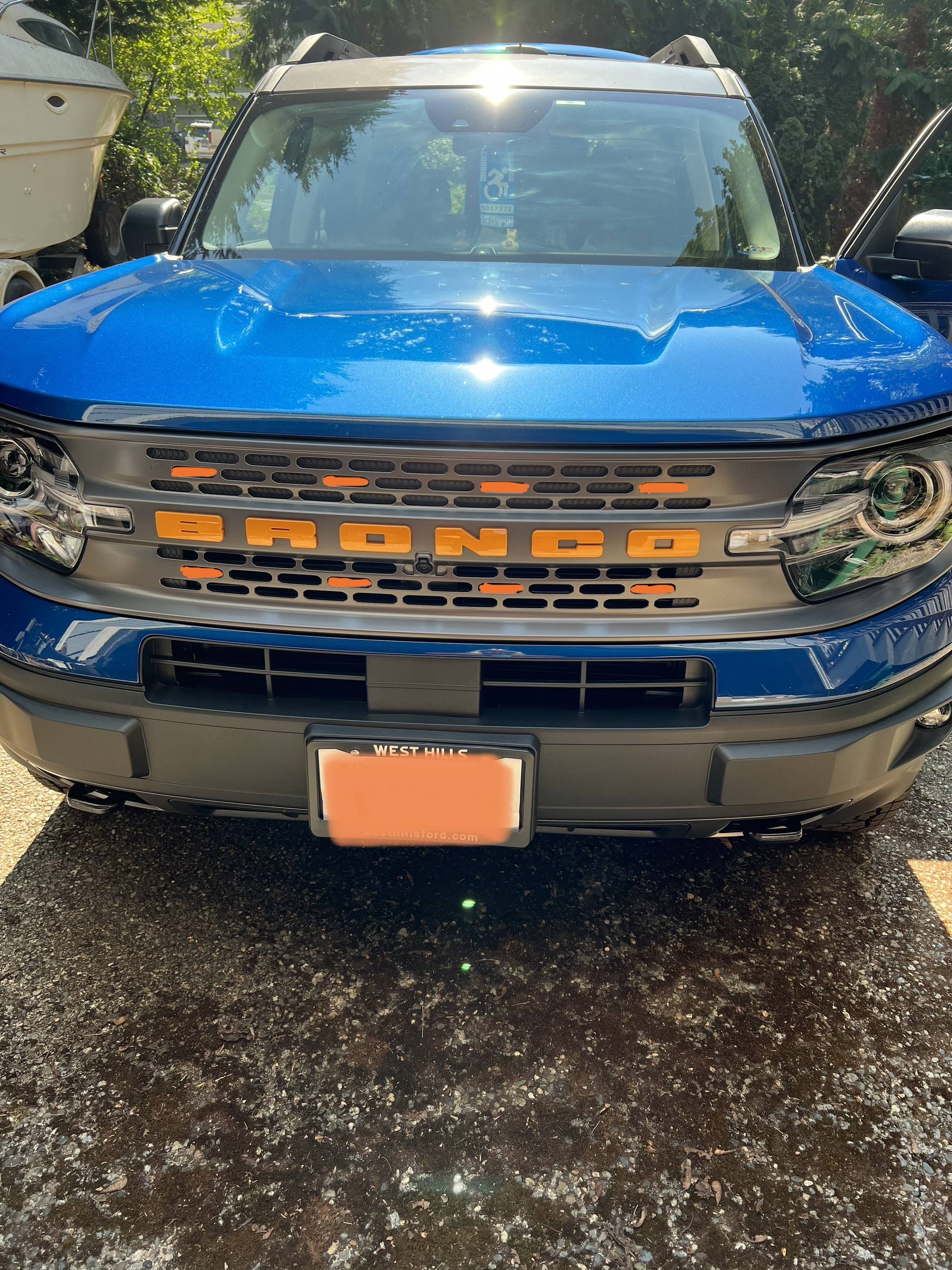 Ford Bronco Sport Raptor grill accent lights IMG_0132