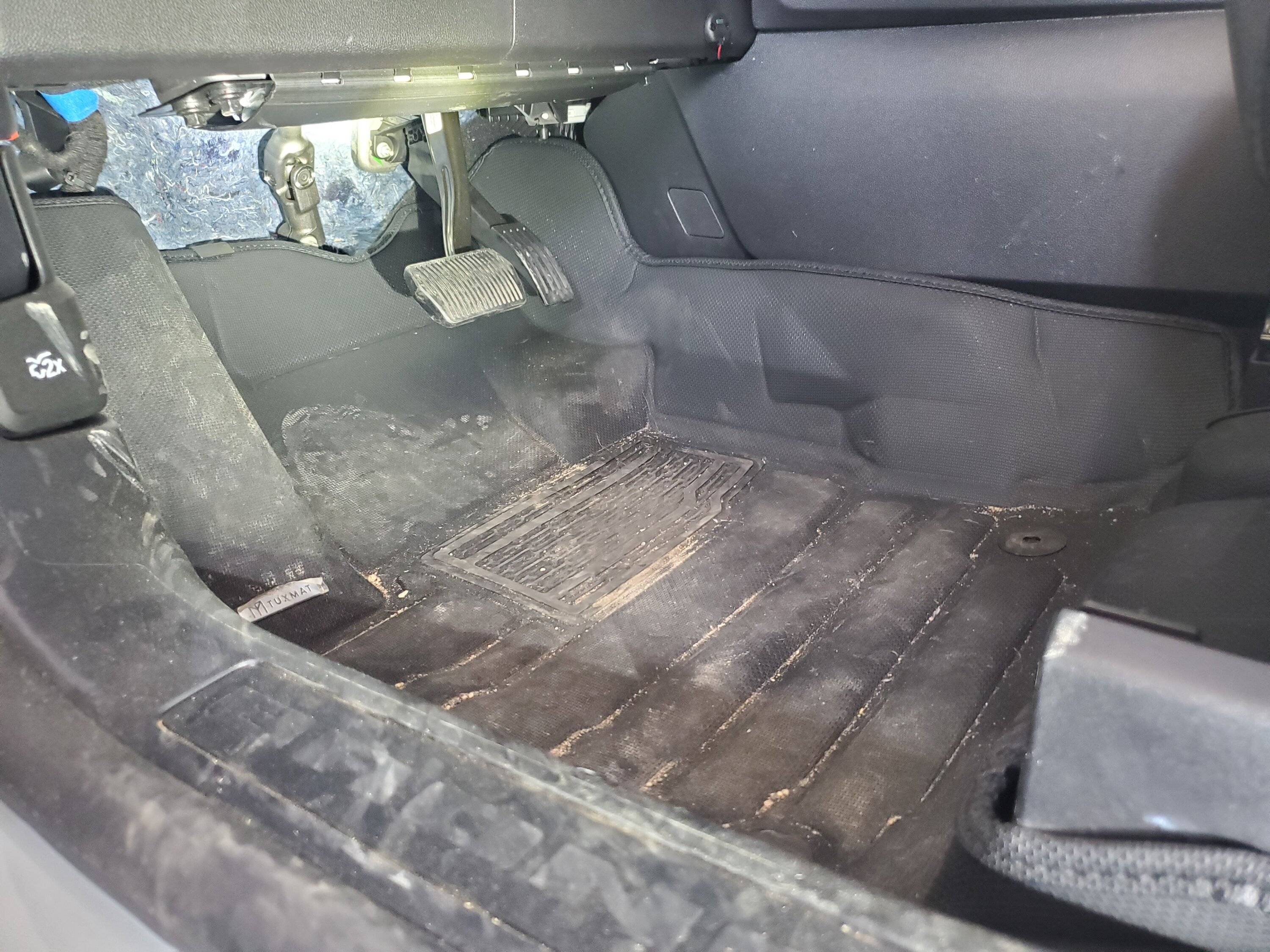 Ford Bronco Sport TUXMAT Floor Mats added to 2023 BB 20230910_100612