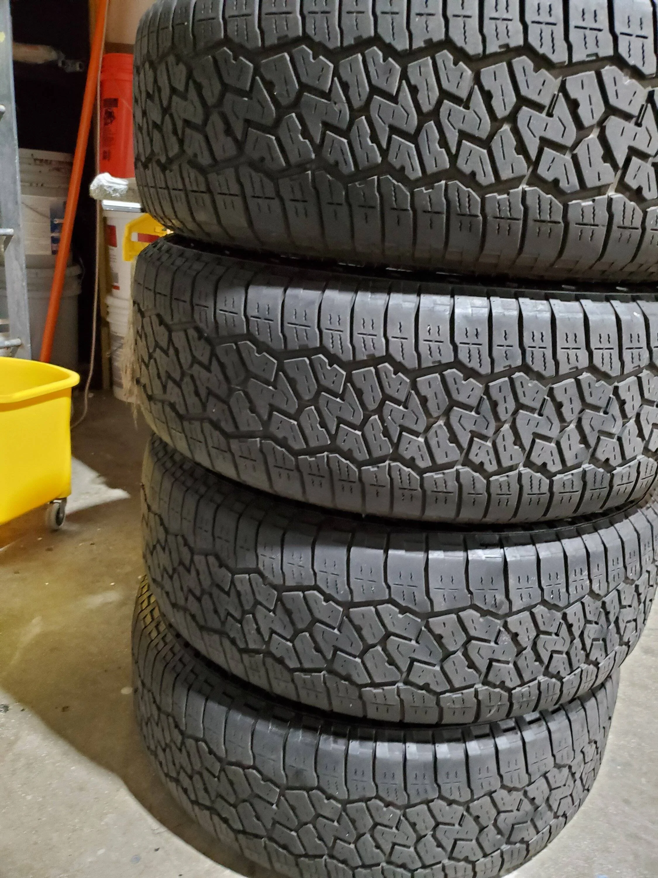 Ford Bronco Sport Used falken wildpeak A/3tw. 235/65/17 set of 4 $200 20231010_153837