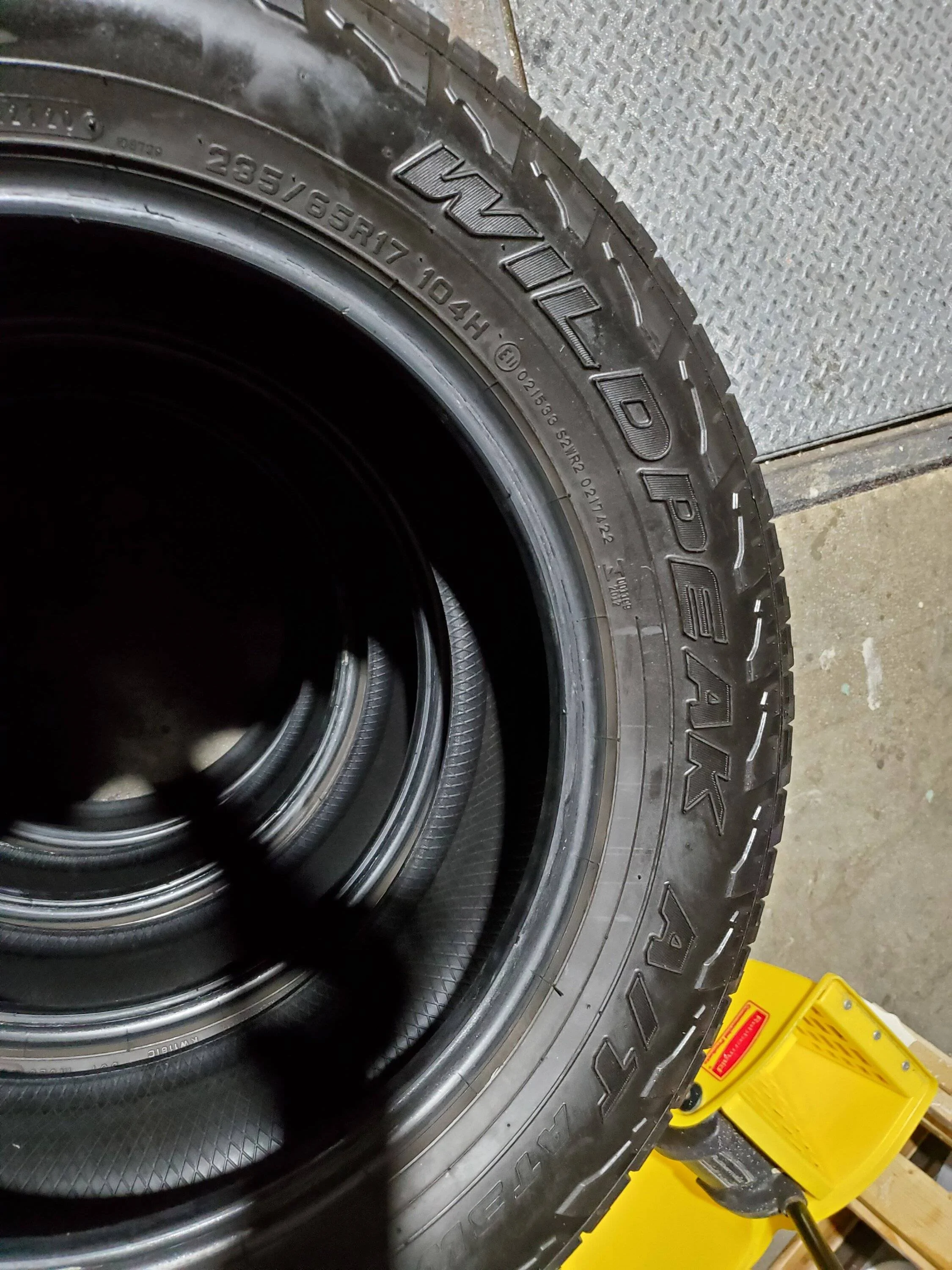 Ford Bronco Sport Used falken wildpeak A/3tw. 235/65/17 set of 4 $200 20231010_153750