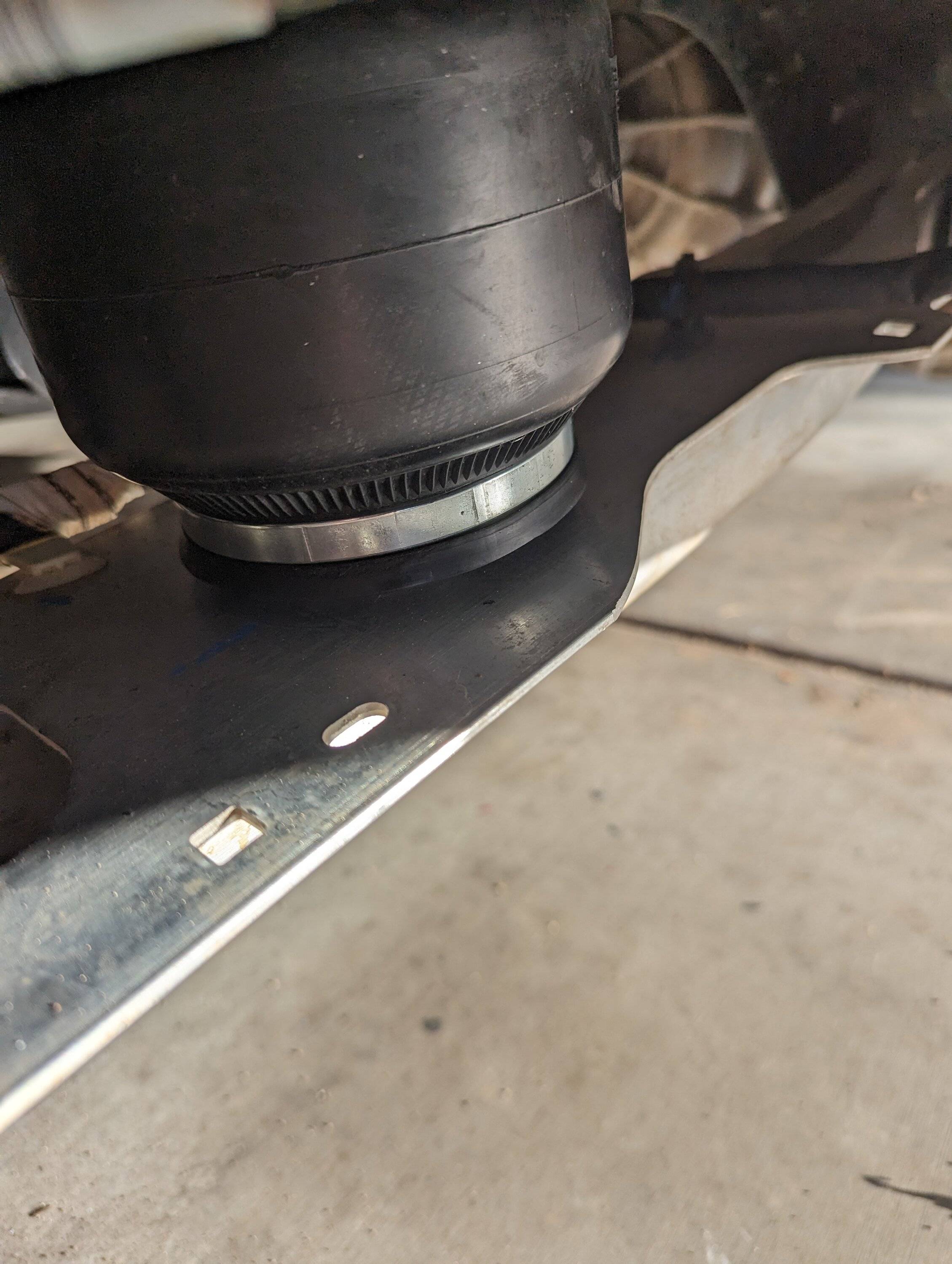 Ford Bronco Sport Air suspension PXL_20231016_234558972