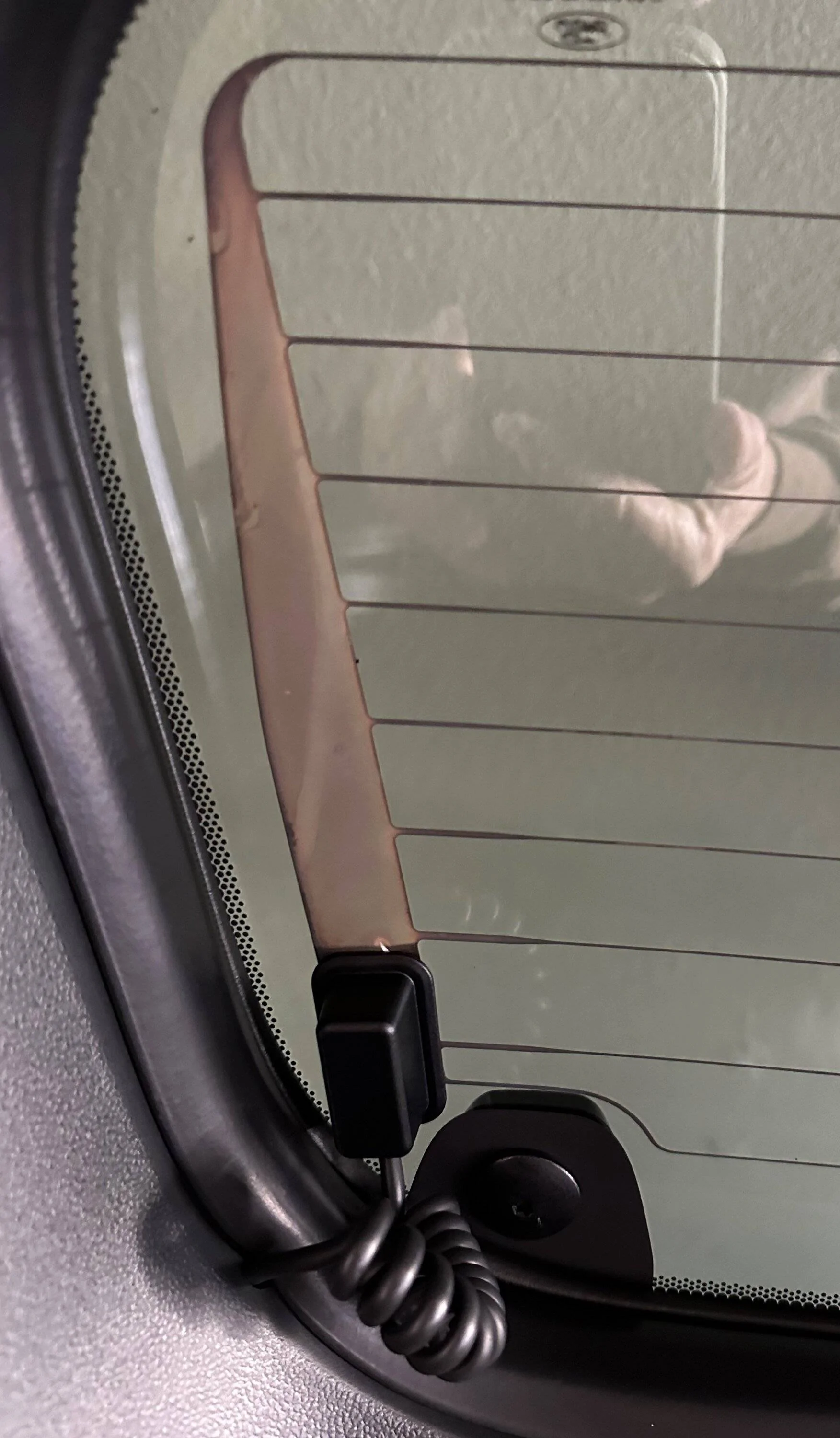 Ford Bronco Sport Rear Defroster Problem? IMG_0421