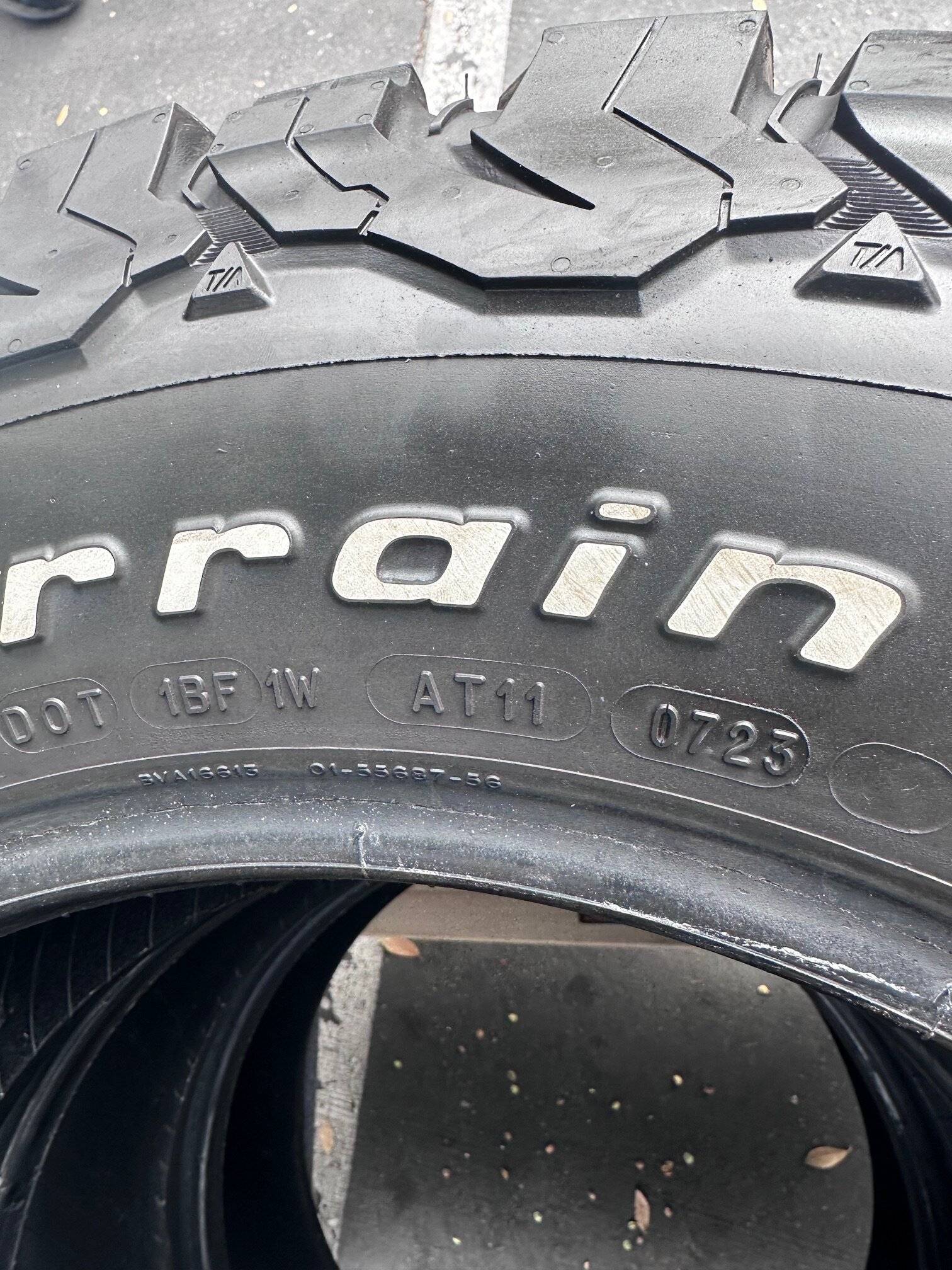 Ford Bronco Sport 245 65 r17 BF Goodrich KO2 8pr. RWL Like new IMG_0500