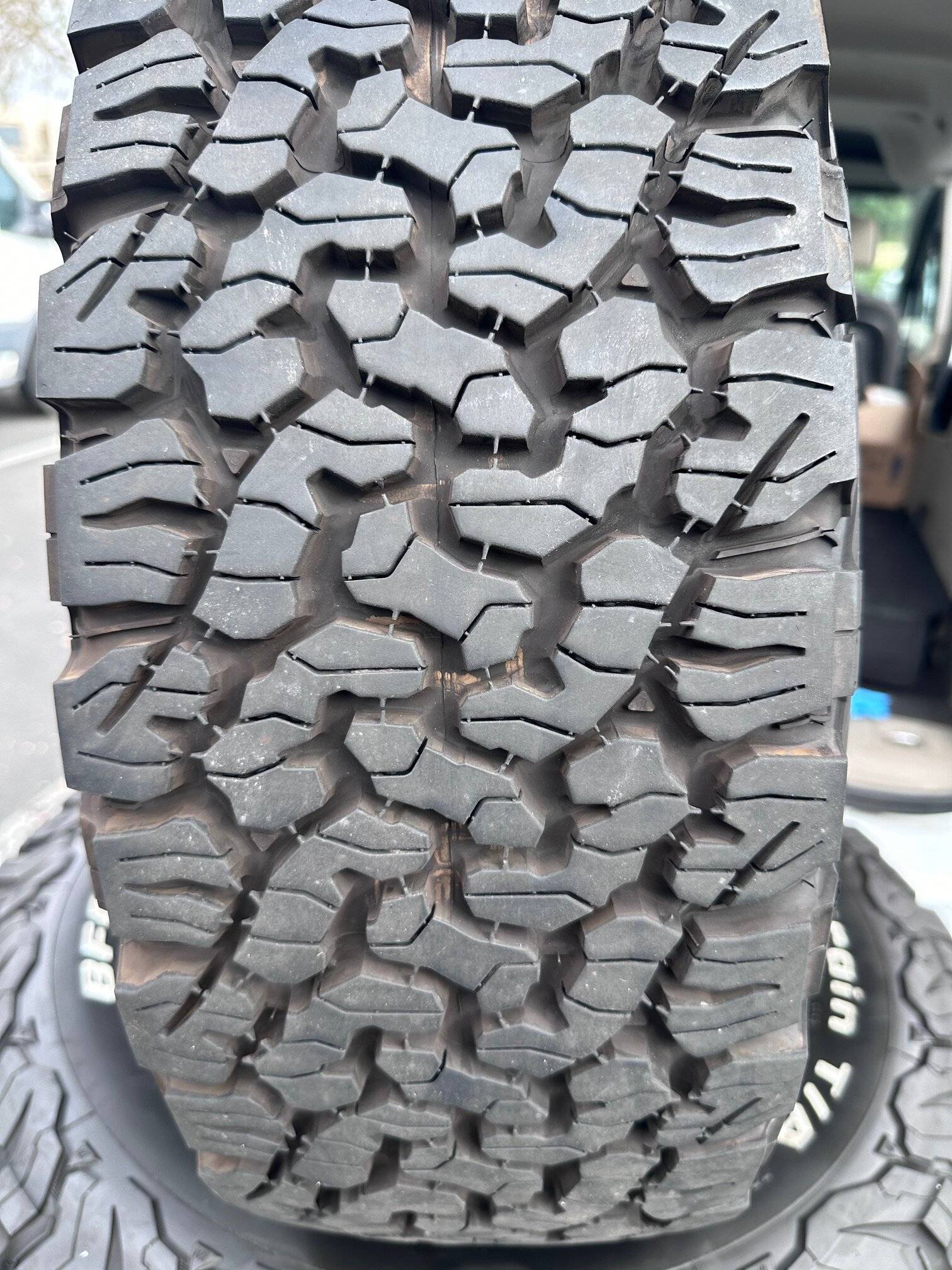 Ford Bronco Sport 245 65 r17 BF Goodrich KO2 8pr. RWL Like new IMG_0501