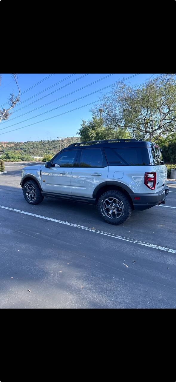 Ford Bronco Sport 245 65 r17 BF Goodrich KO2 8pr. RWL Like new bf